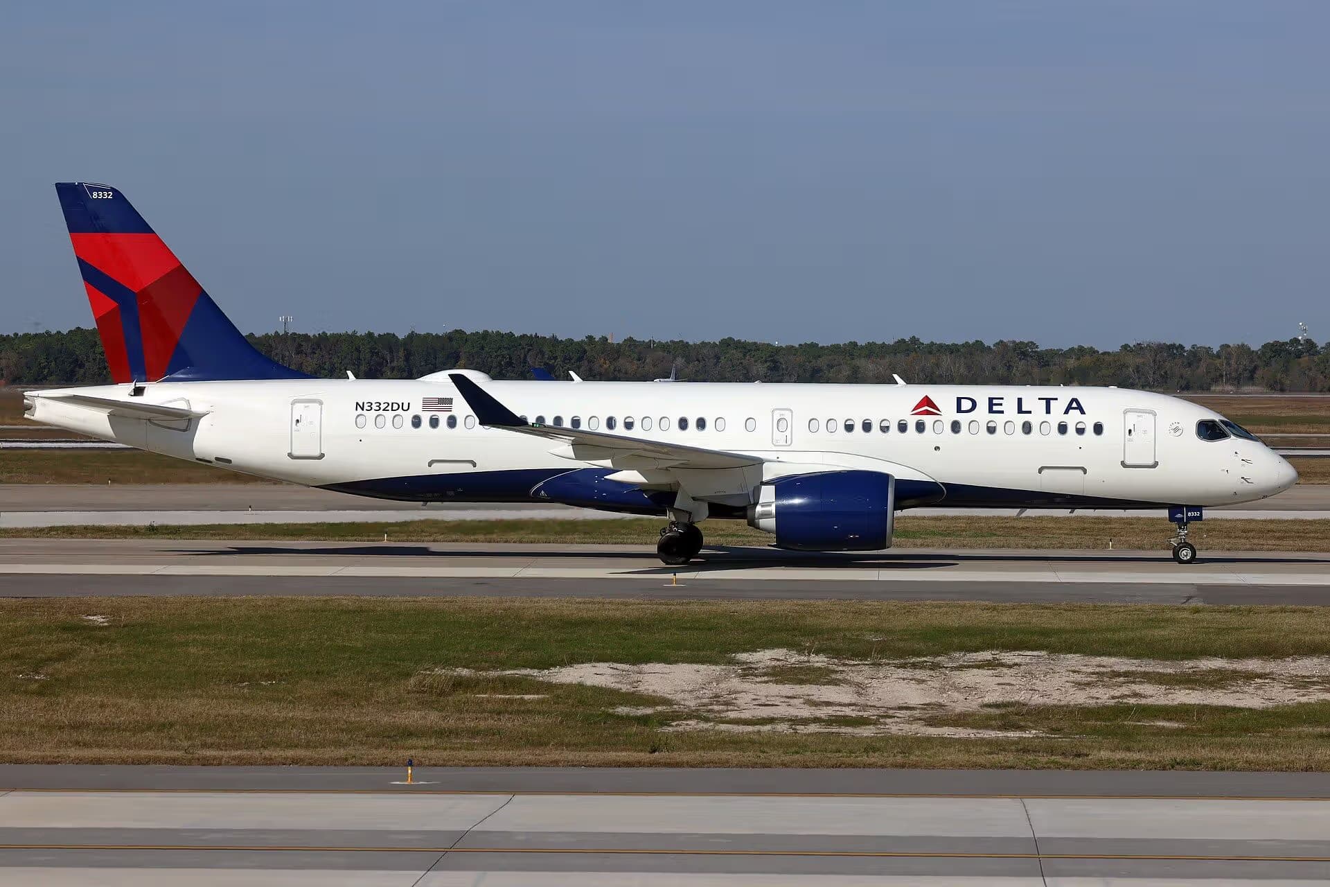 N332DU — Airbus