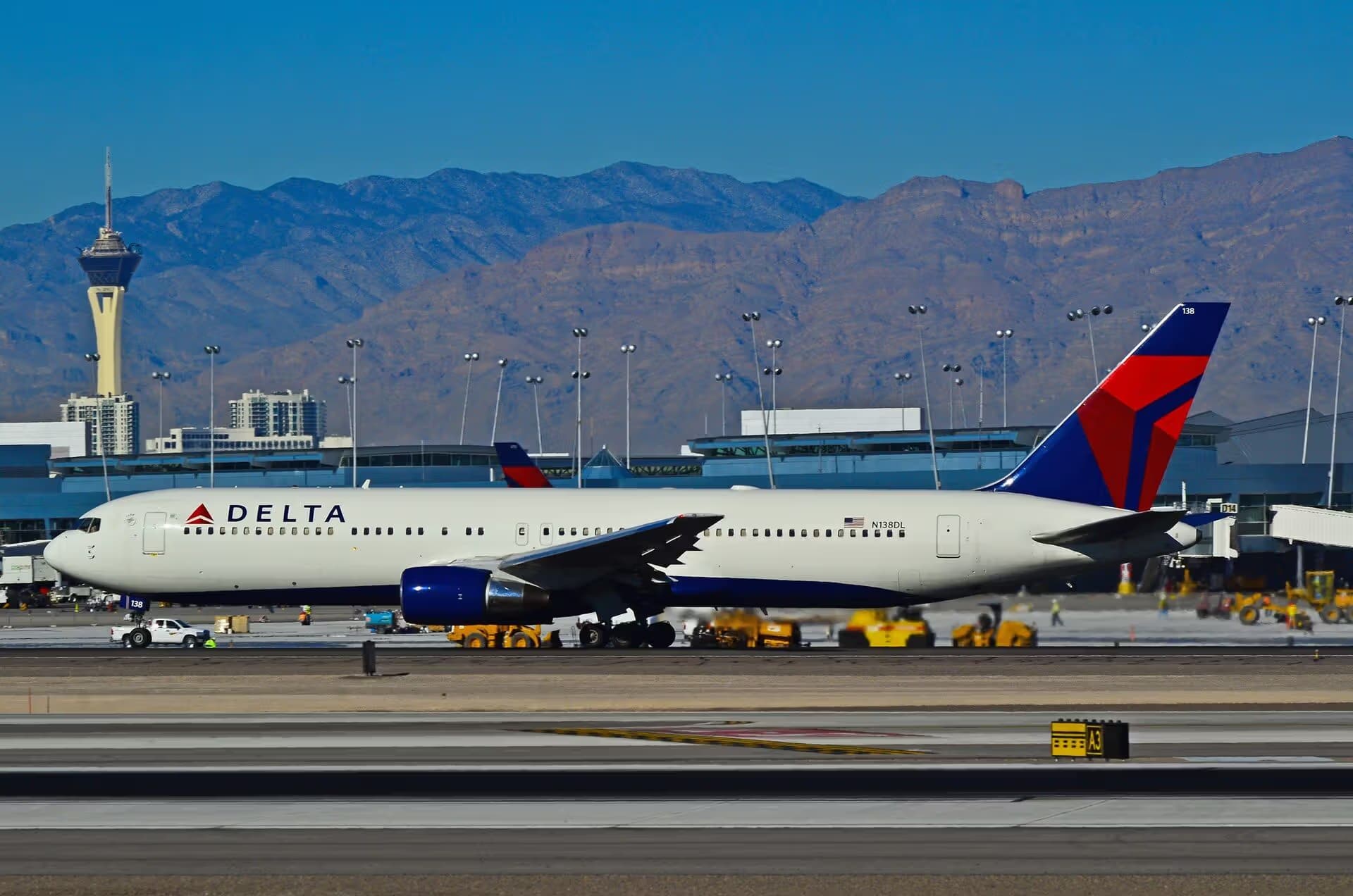 N138DL — Boeing