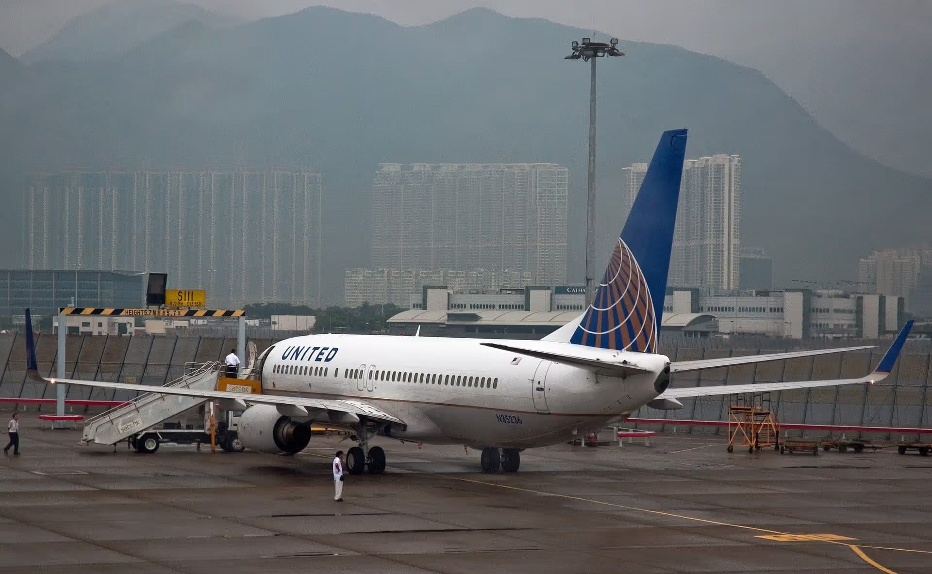 N35236 — Boeing at Hong Kong International Airport