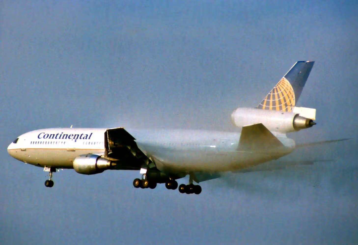 N83071 — Aircraft
