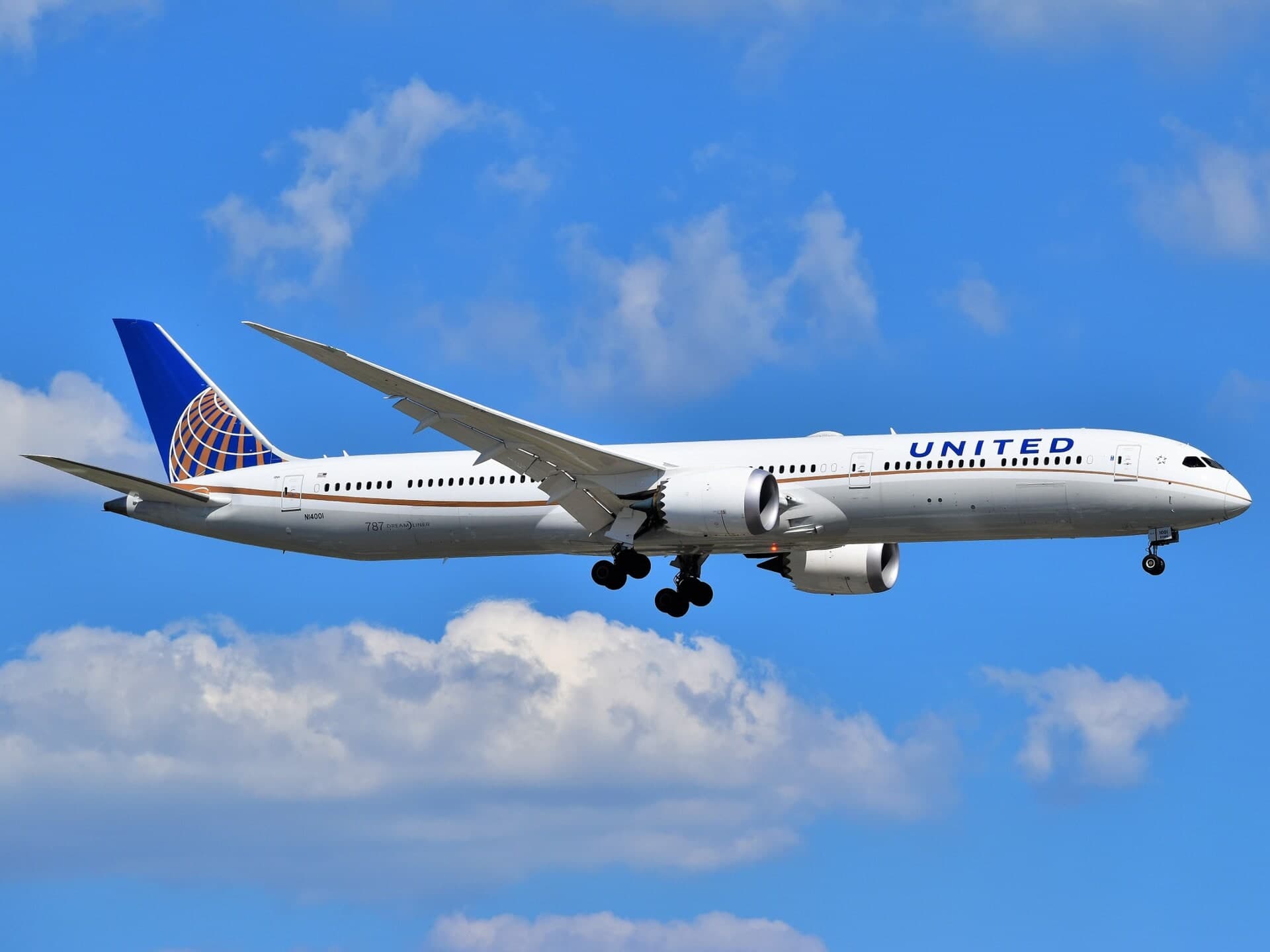 N14001 — Boeing