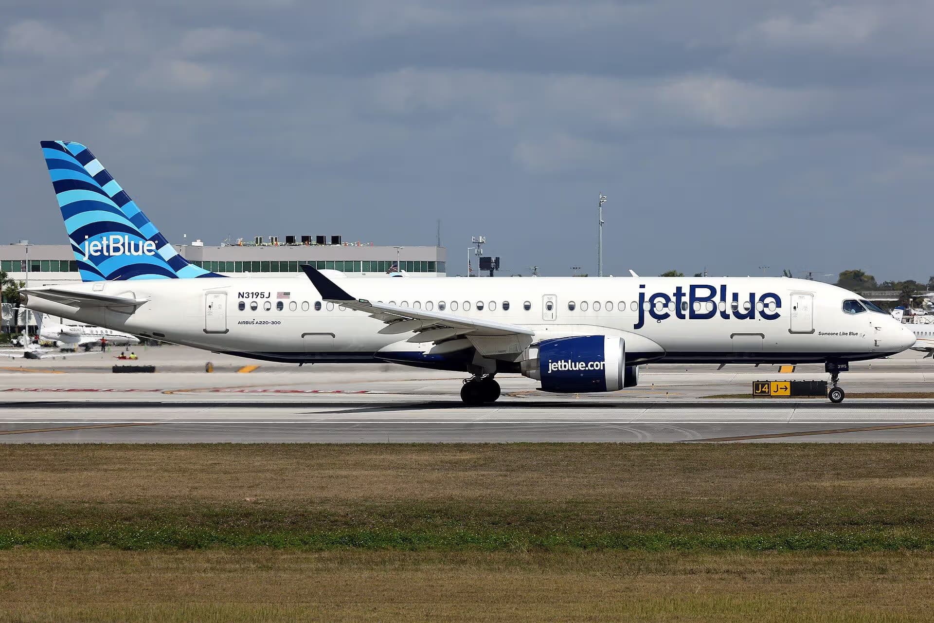 N3195J — Airbus
