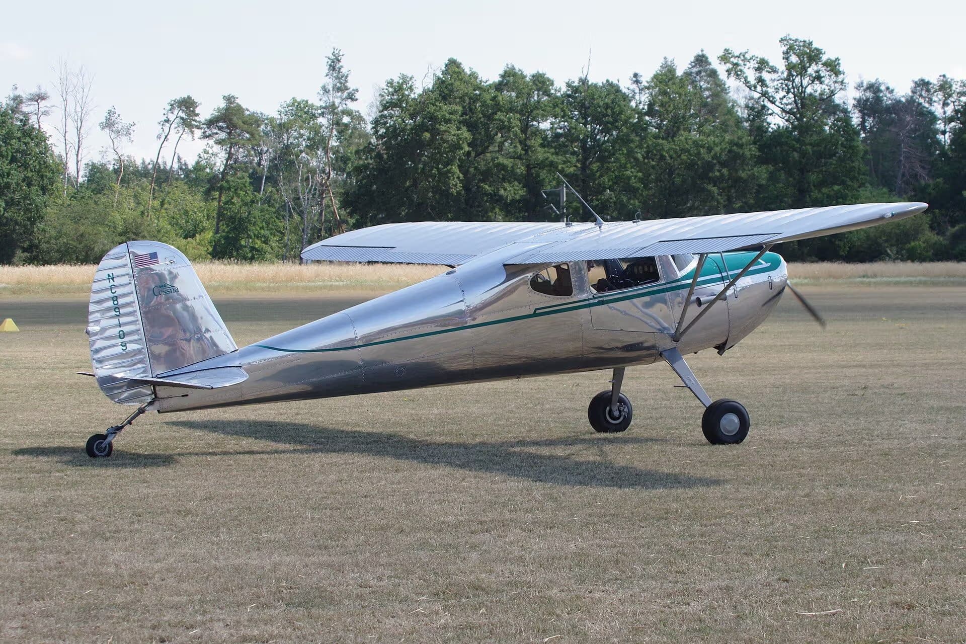 Unidentified — Aircraft
