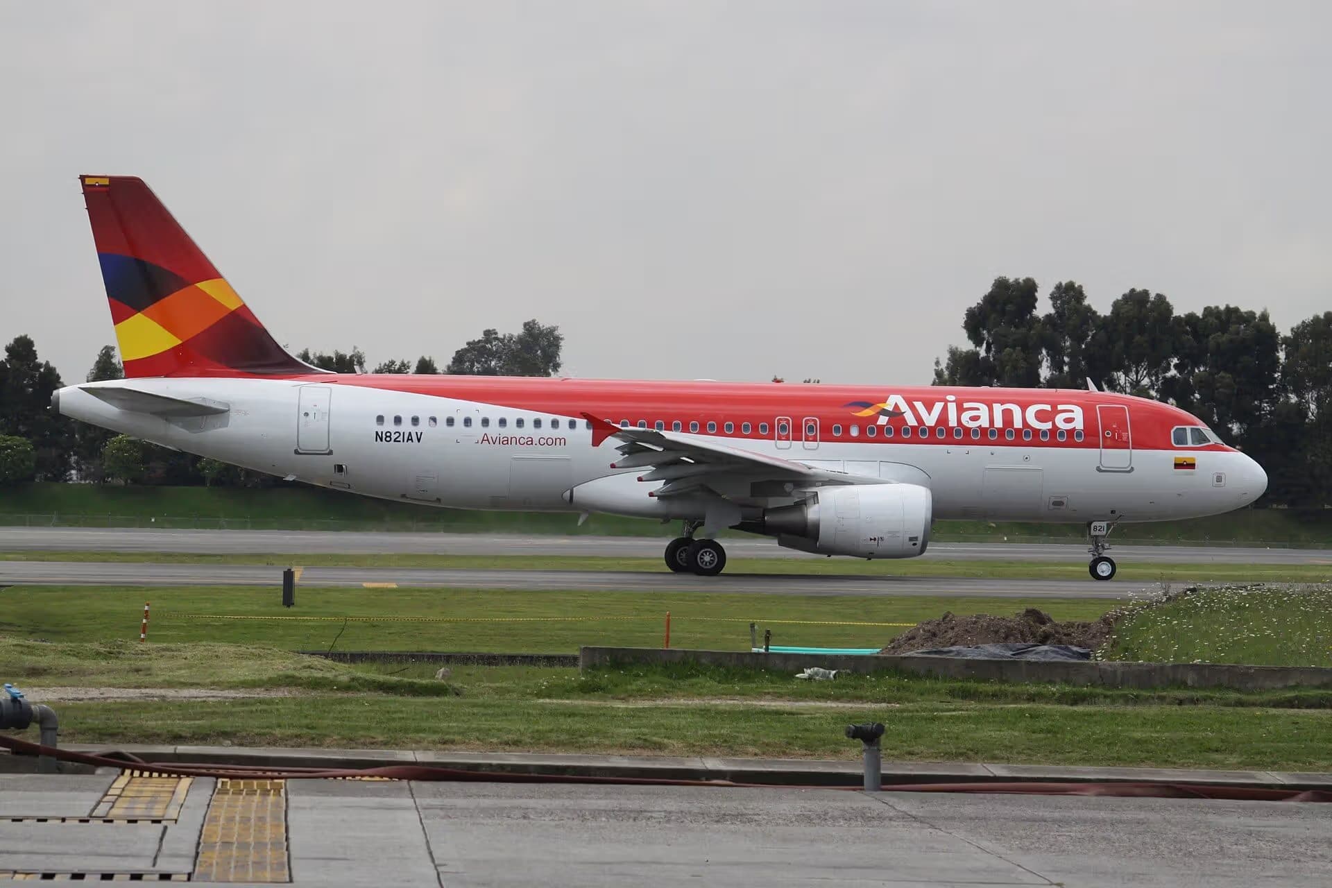 N821AV — Airbus