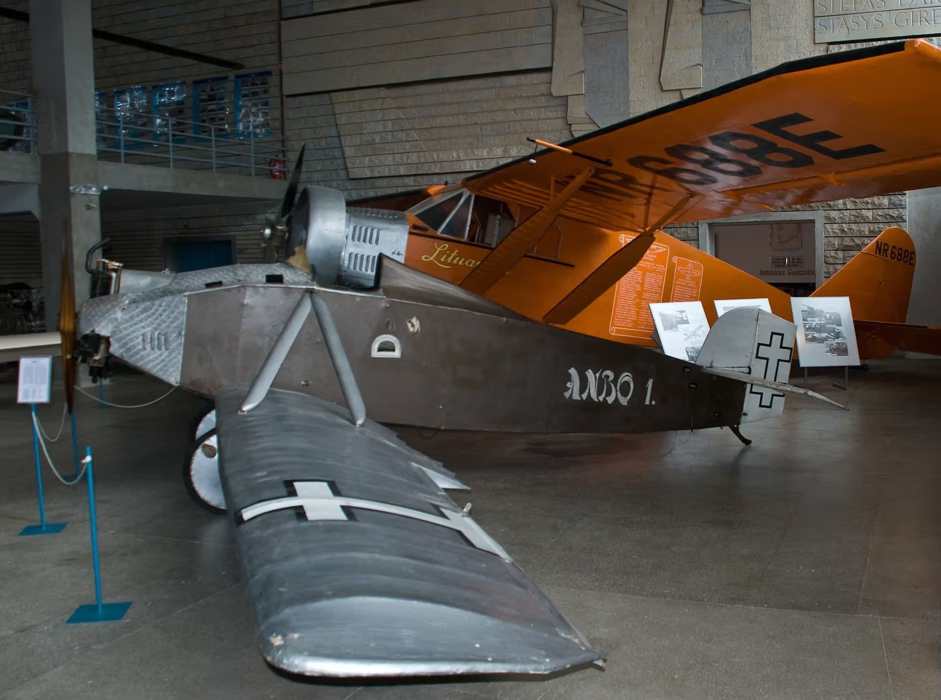 Unidentified — Aircraft
