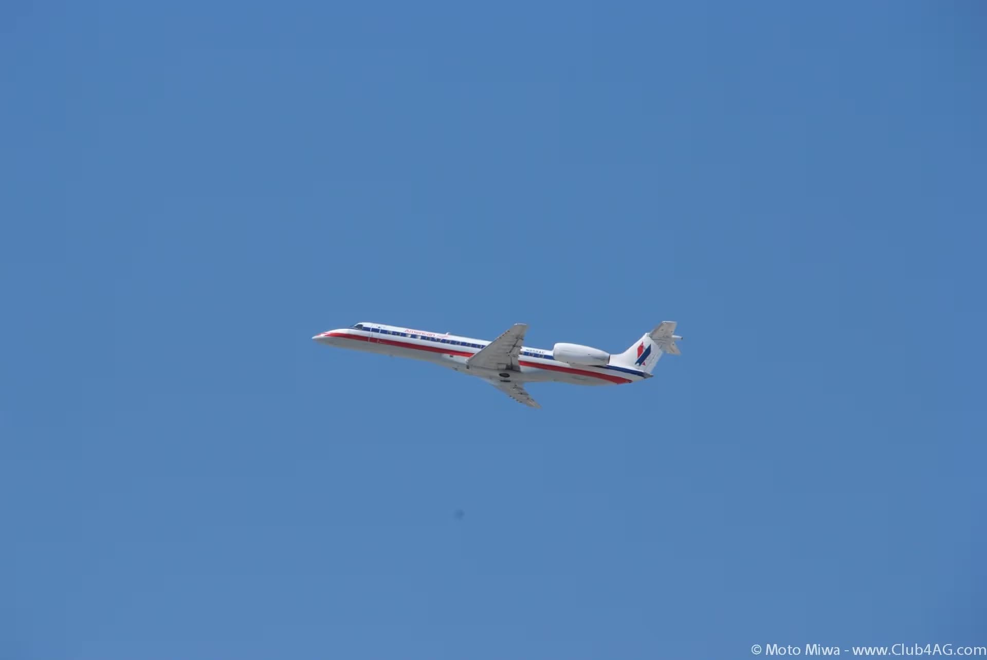 N858AE — Business jet