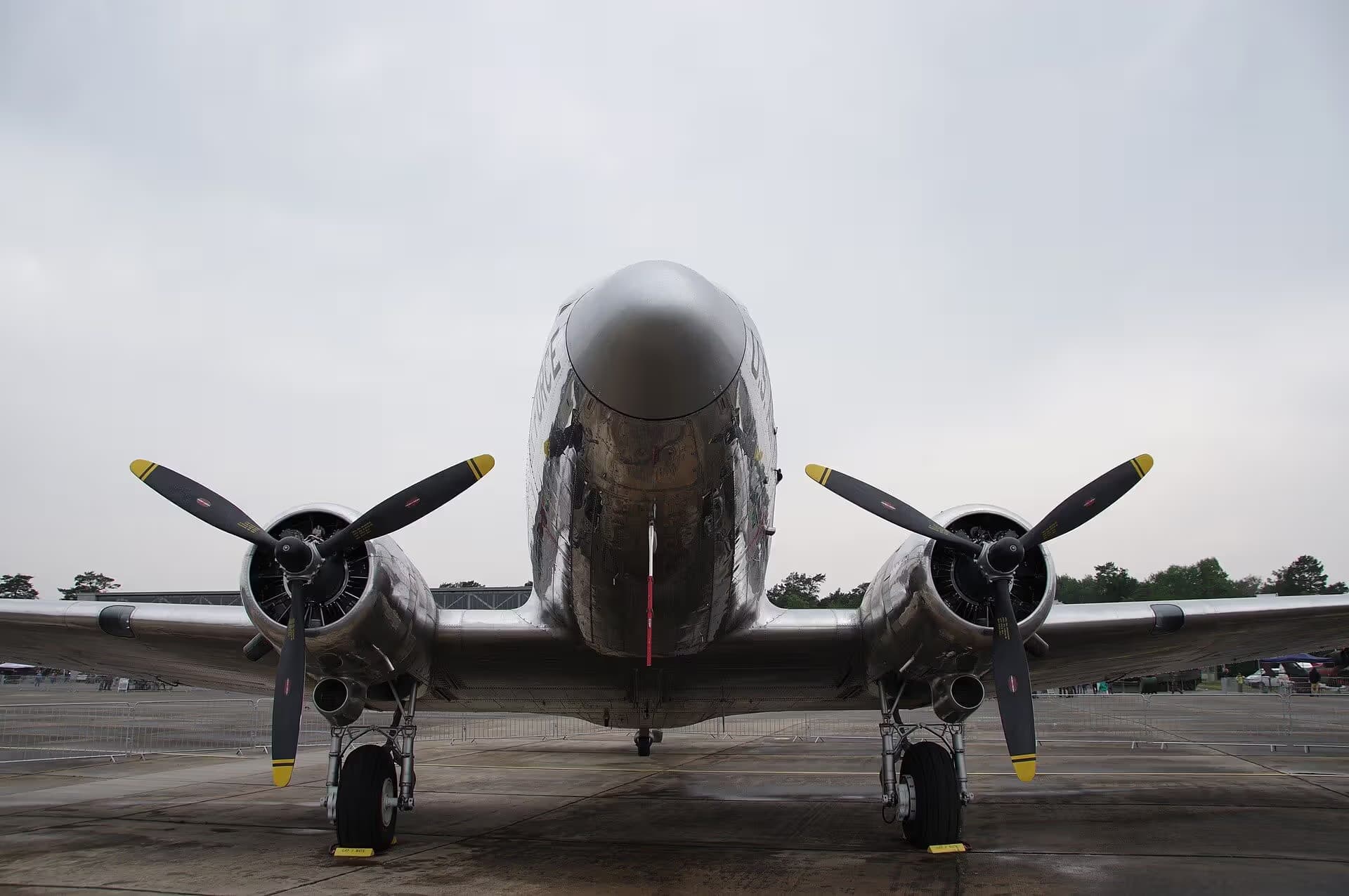 N47E — Douglas