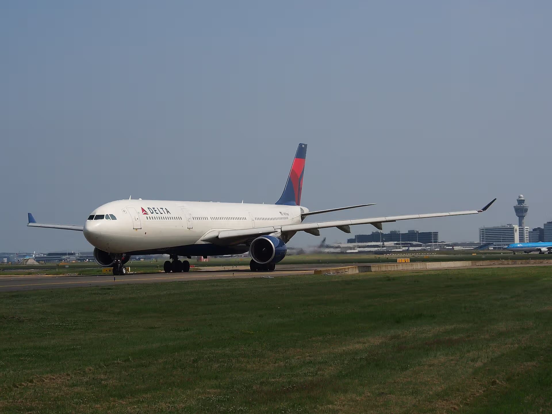 N817NW — Airbus