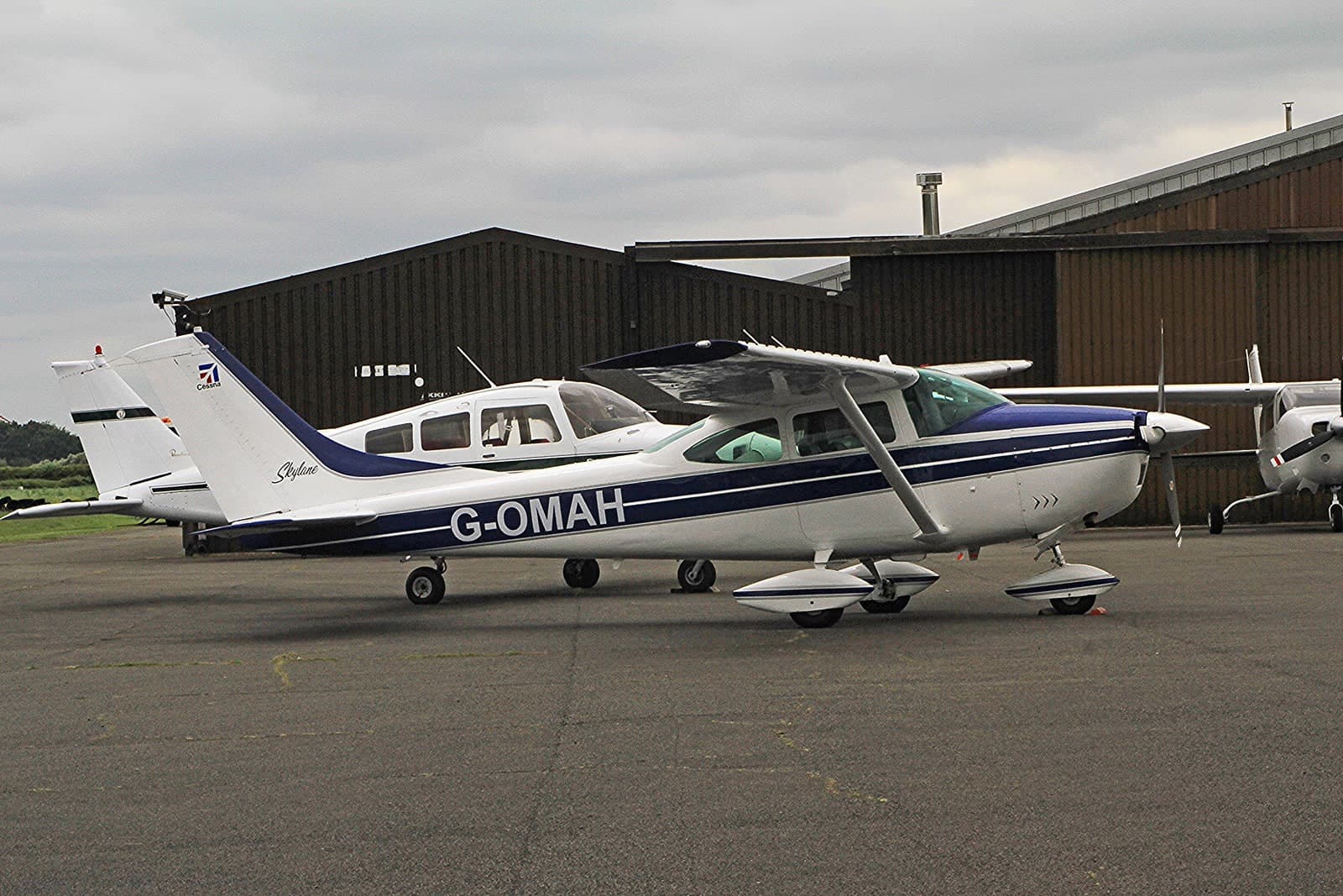 G-OMAH — Cessna