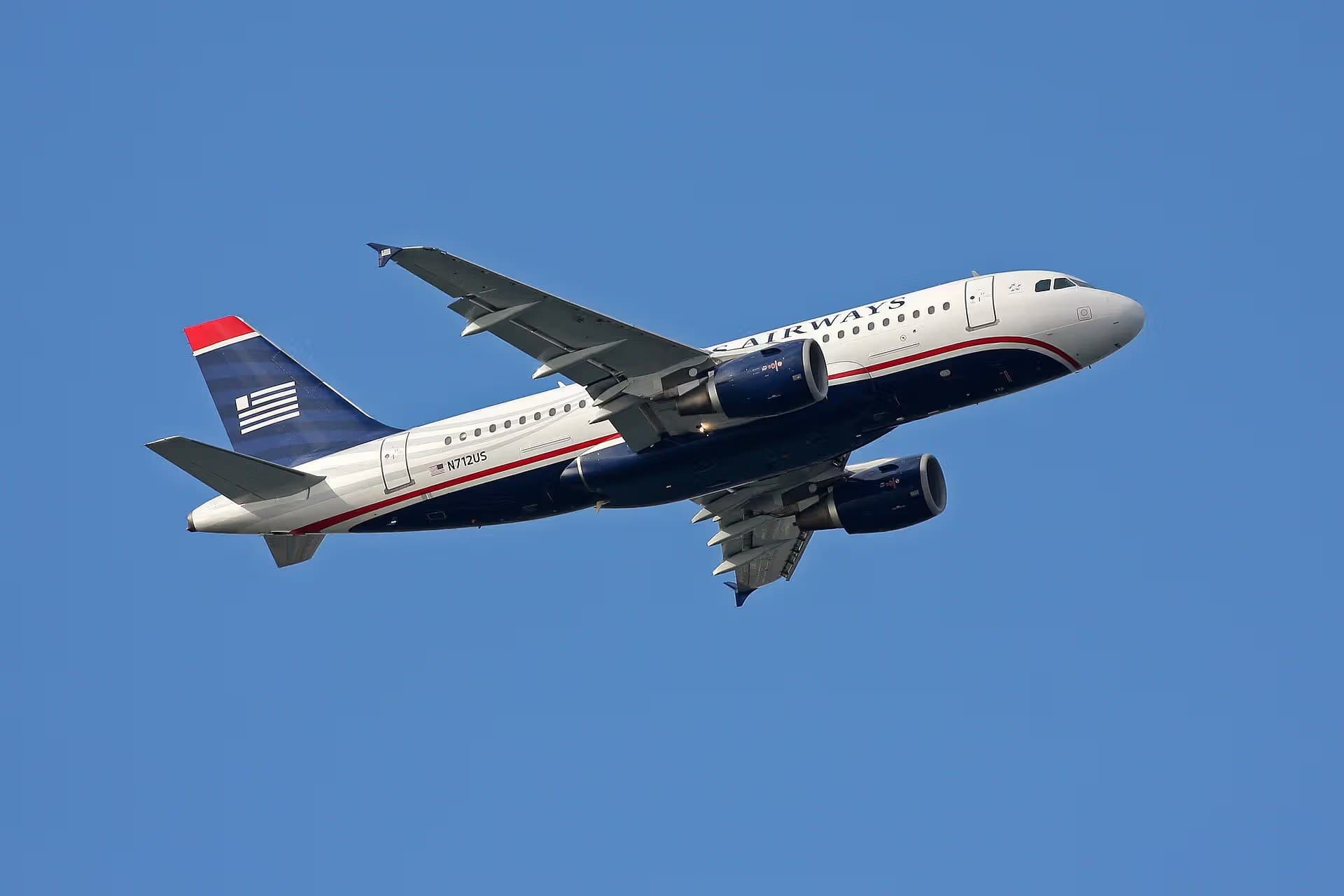 N712US — Airbus