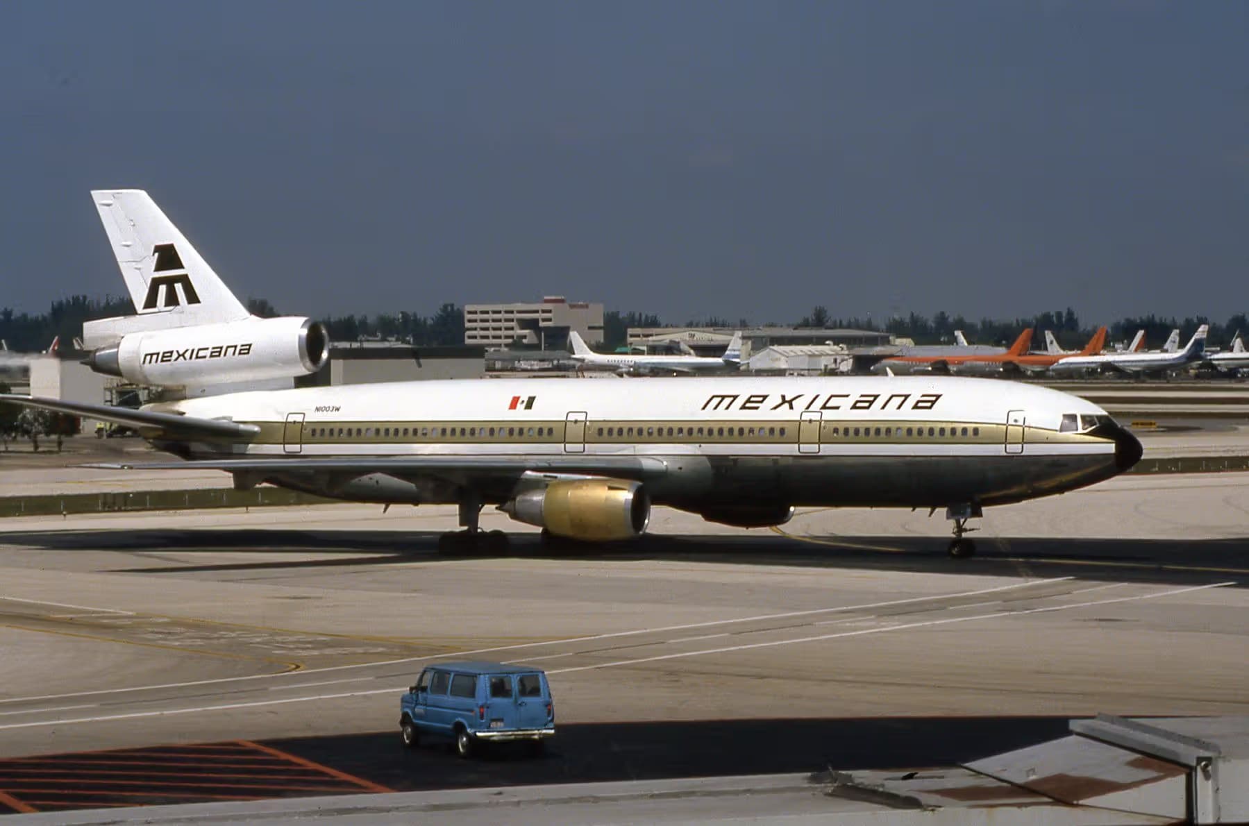 N1003W — Douglas