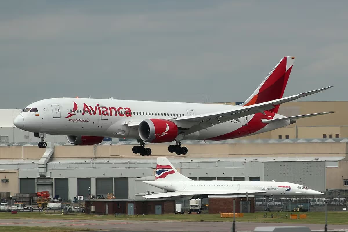 N793AV — Boeing