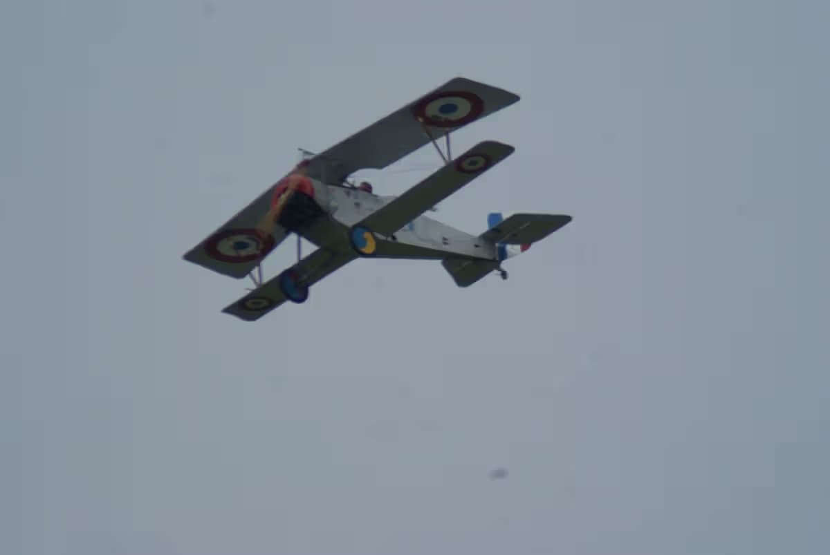 Unidentified — Aircraft