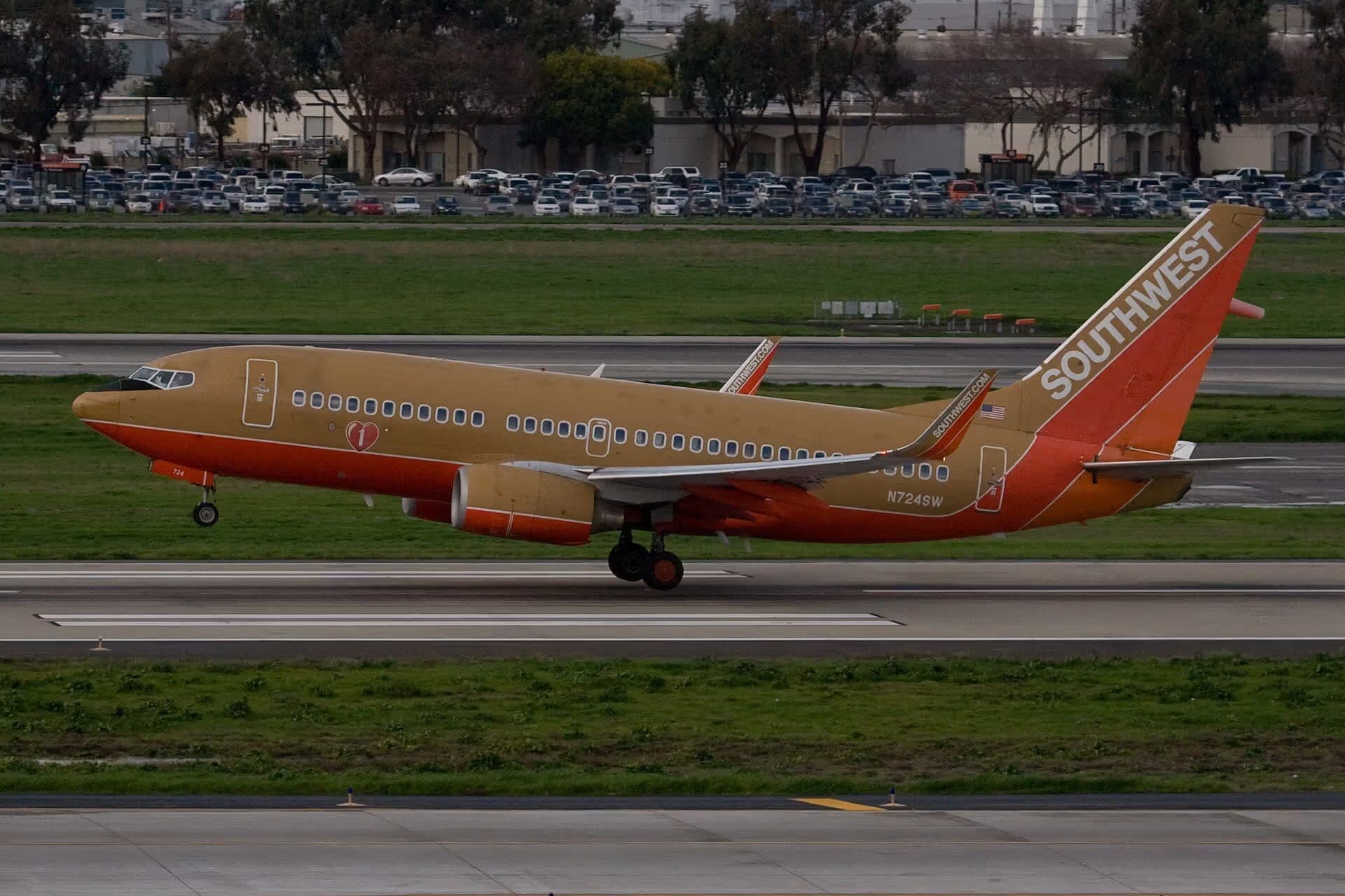 N724SW — Boeing