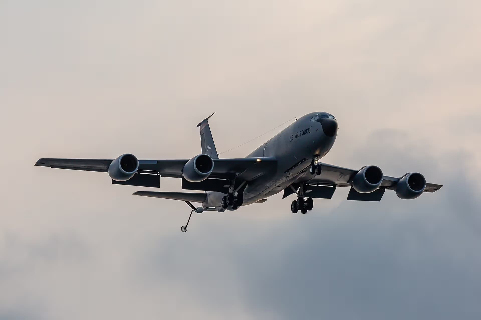 Unidentified — Aircraft