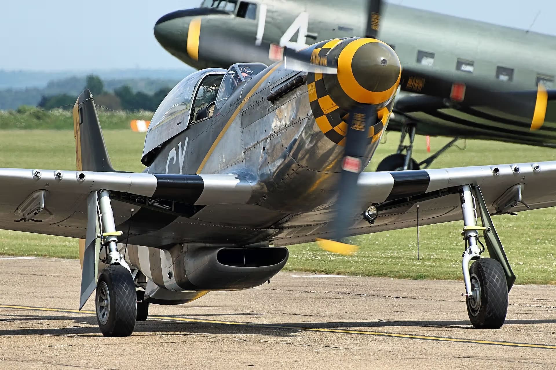 N251RJ — Warbird