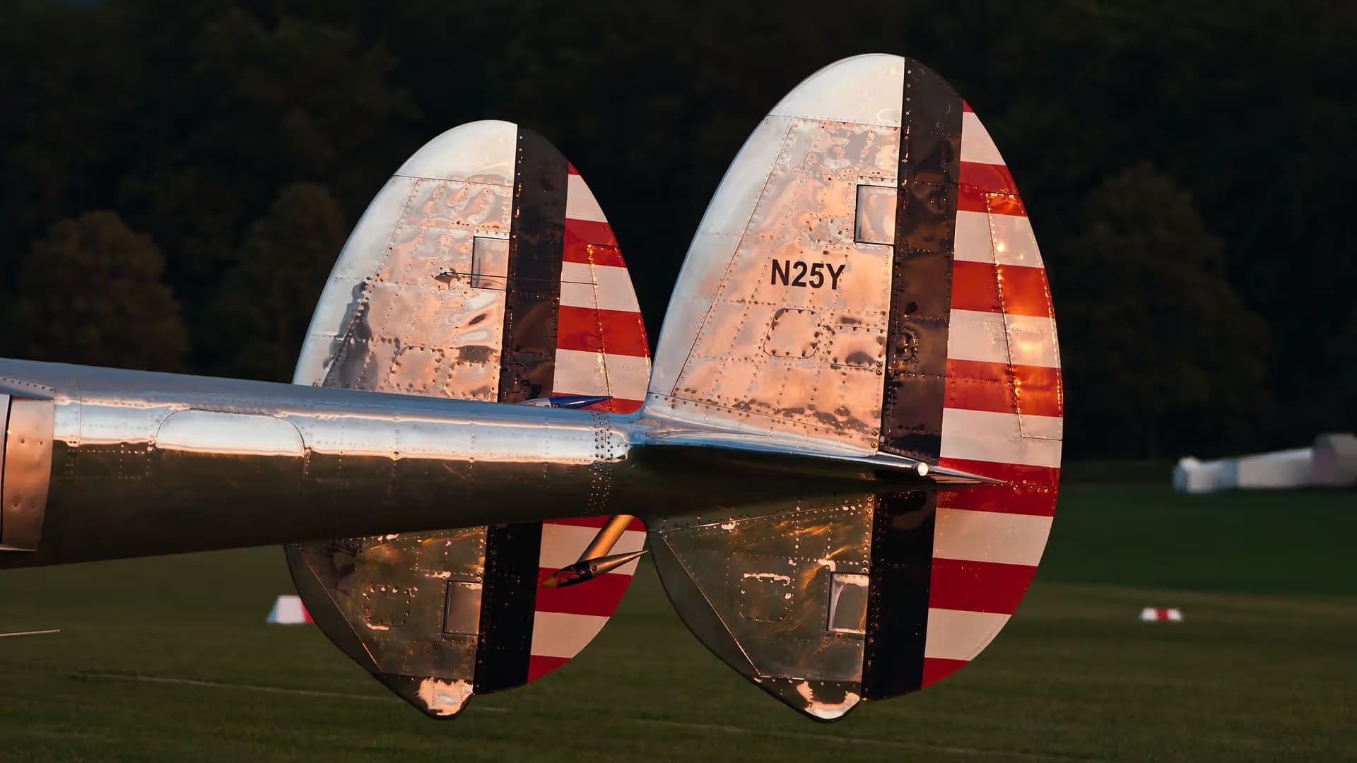 N25Y — Lockheed