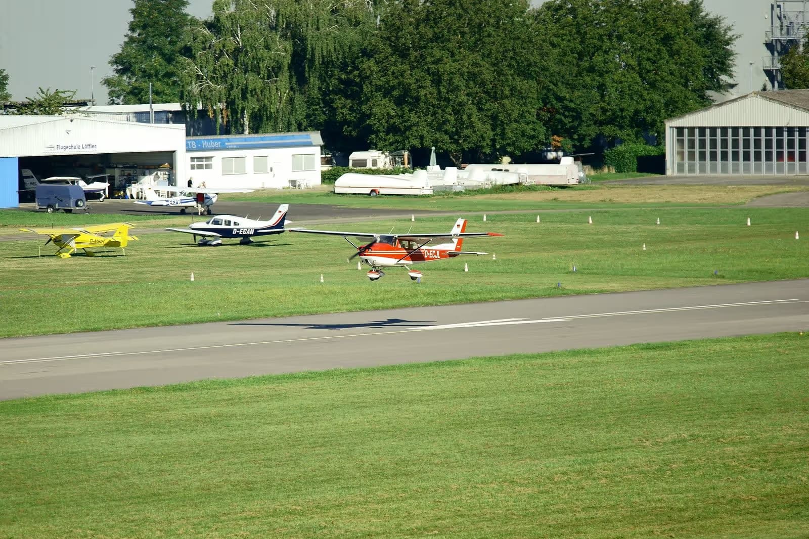 D-ECJL — Single-engine aircraft
