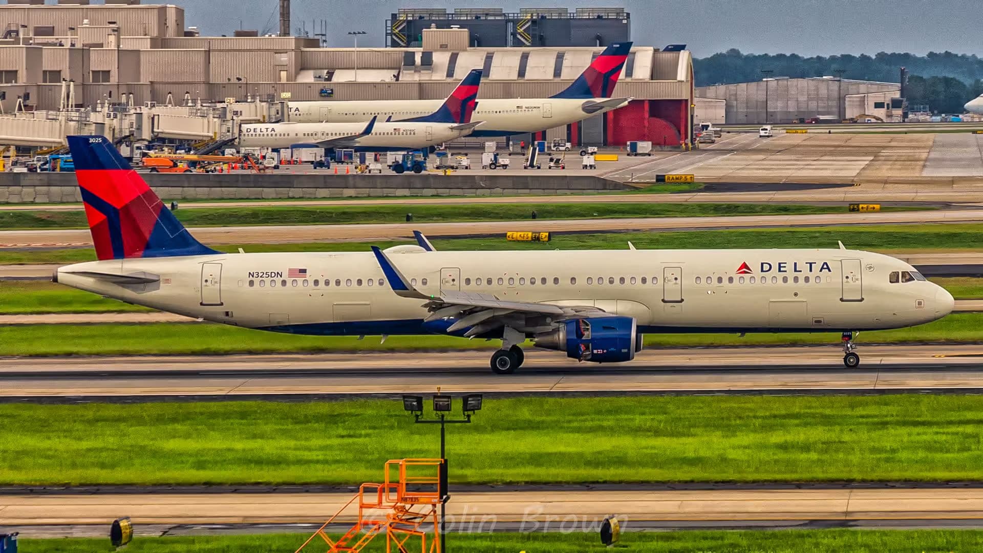 N325DN — Airbus
