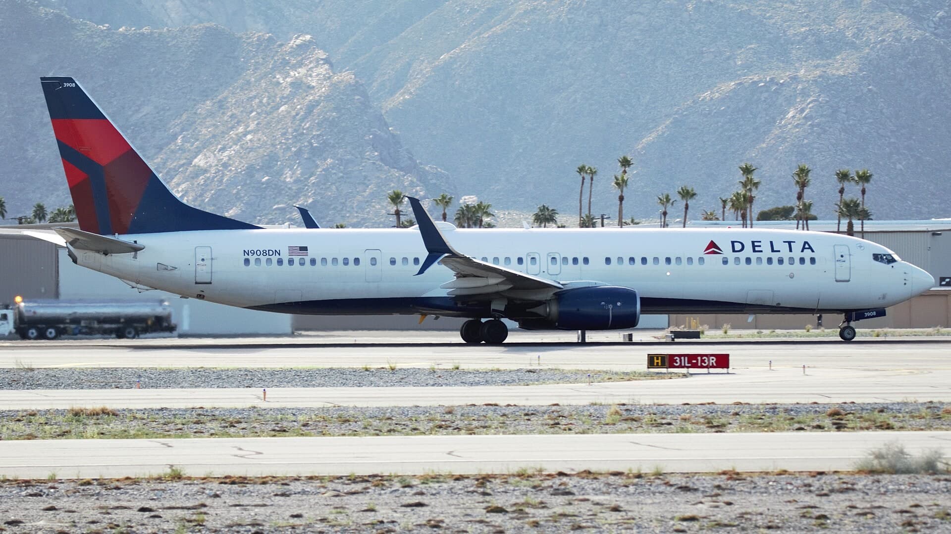 N908DN — Boeing