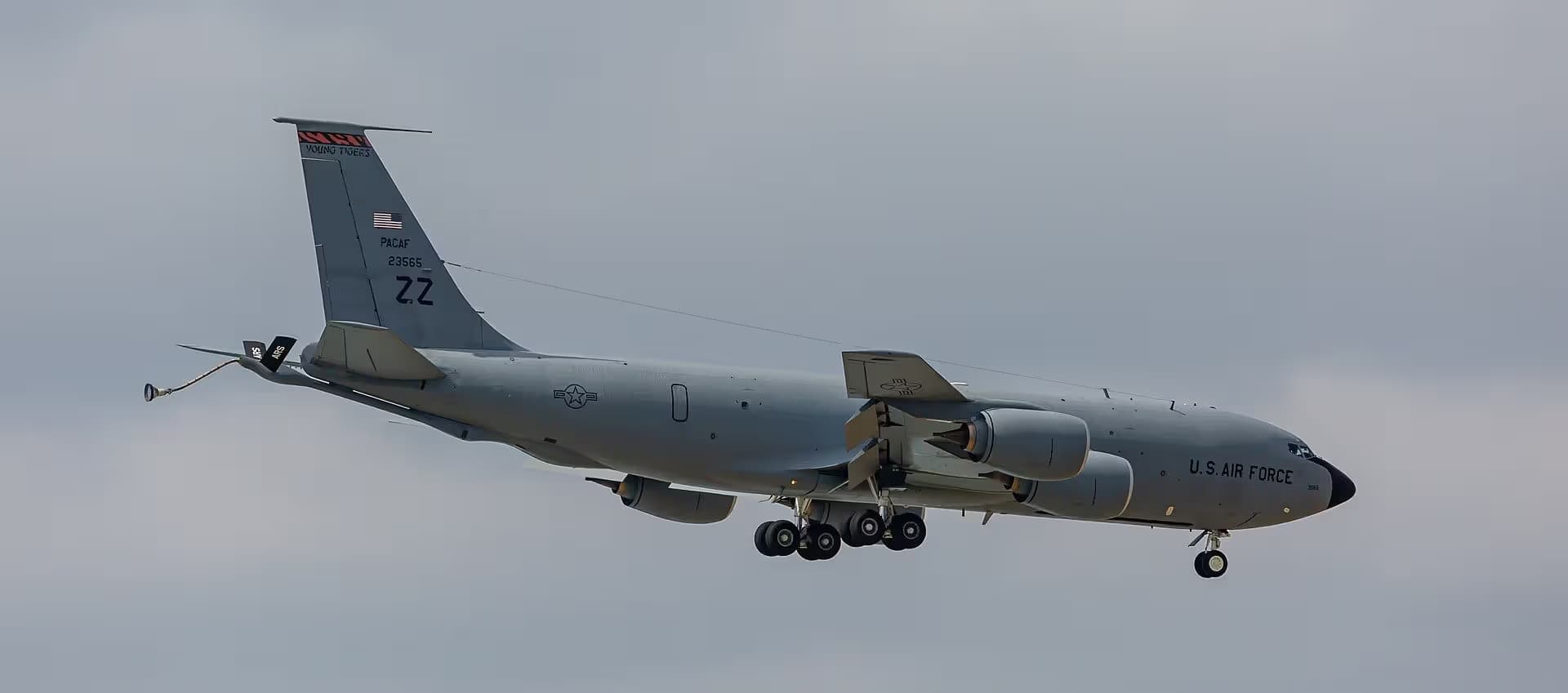 Unidentified — Boeing