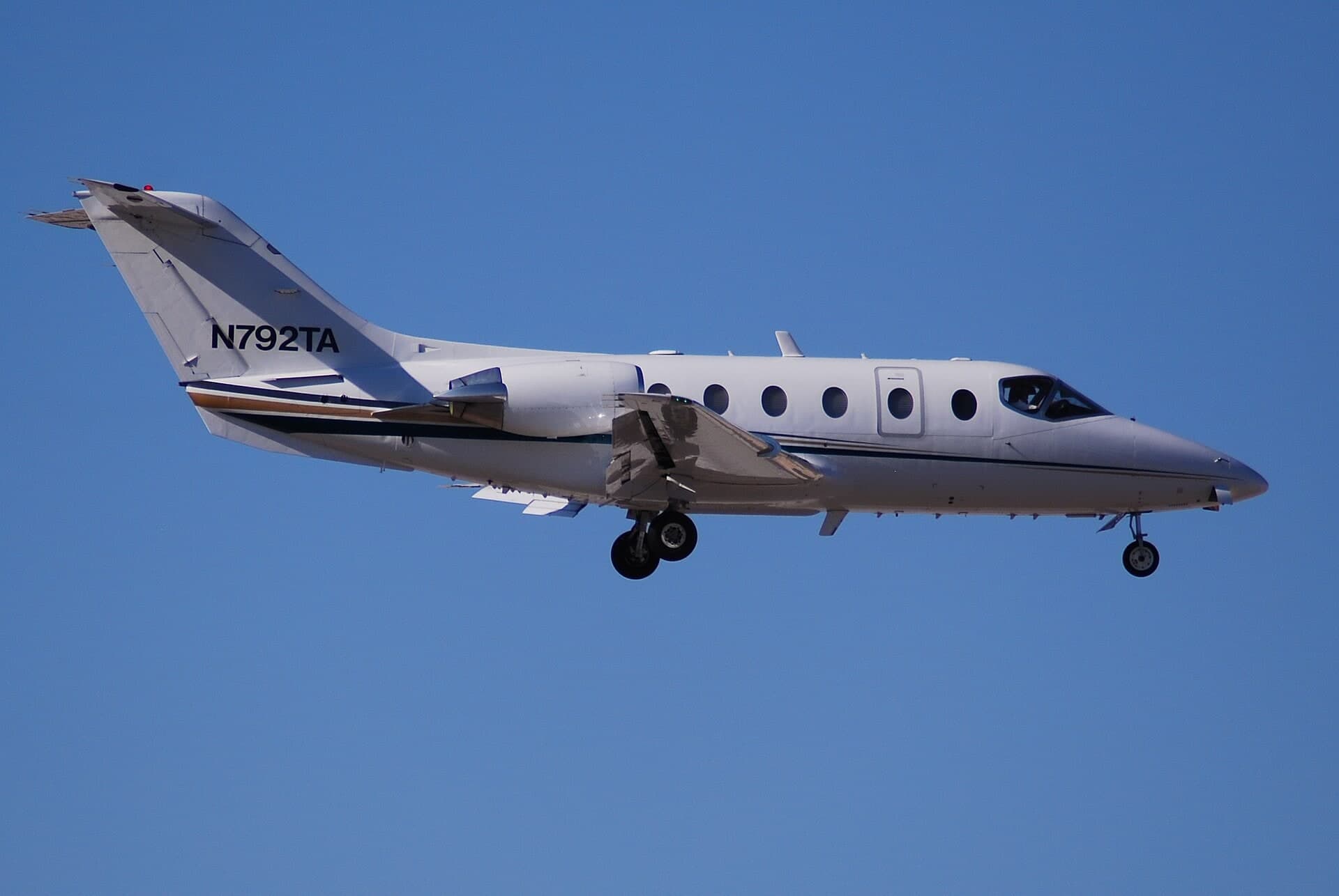 N792TA — Business jet