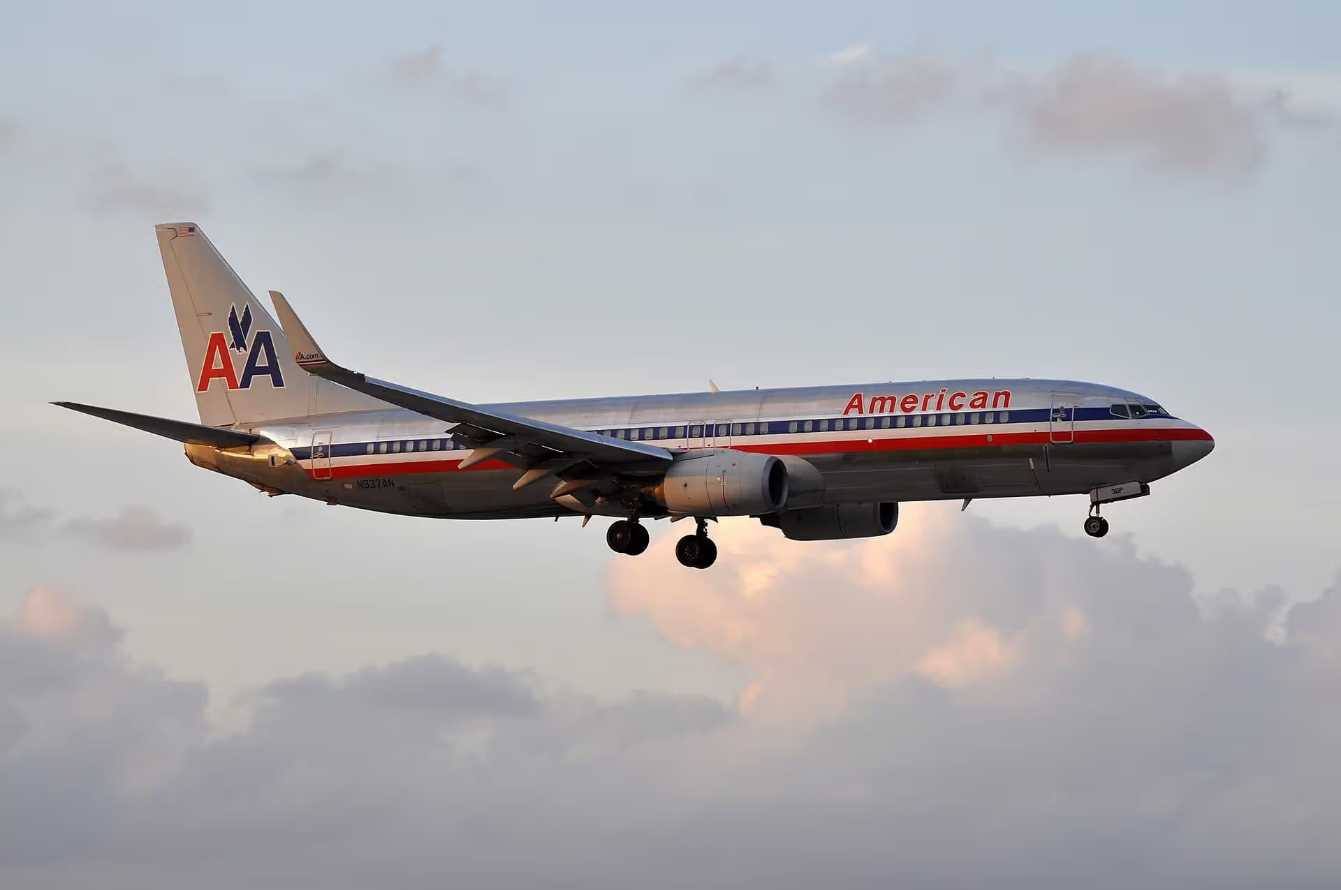 N937AN — Boeing