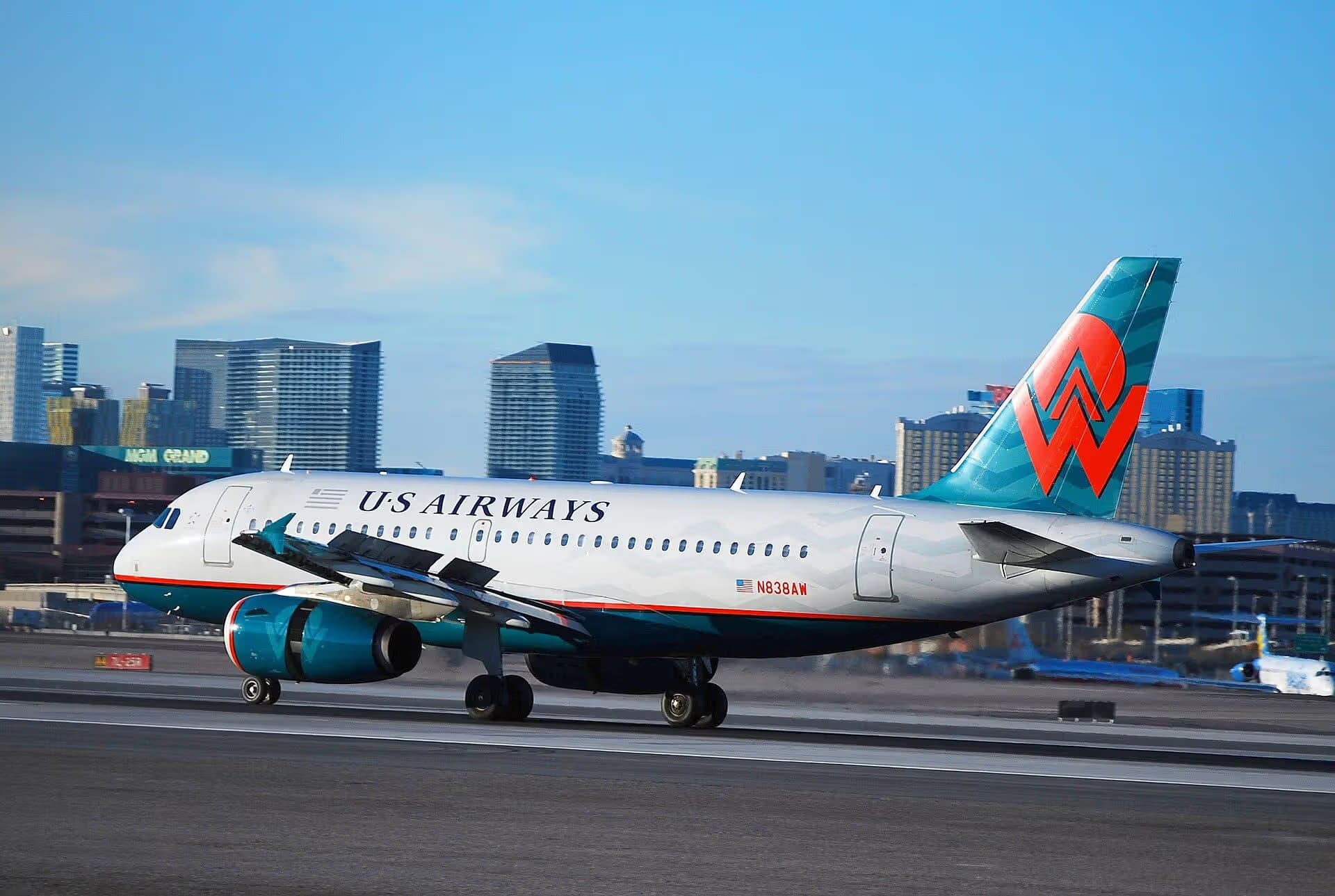 N838AW — Airbus