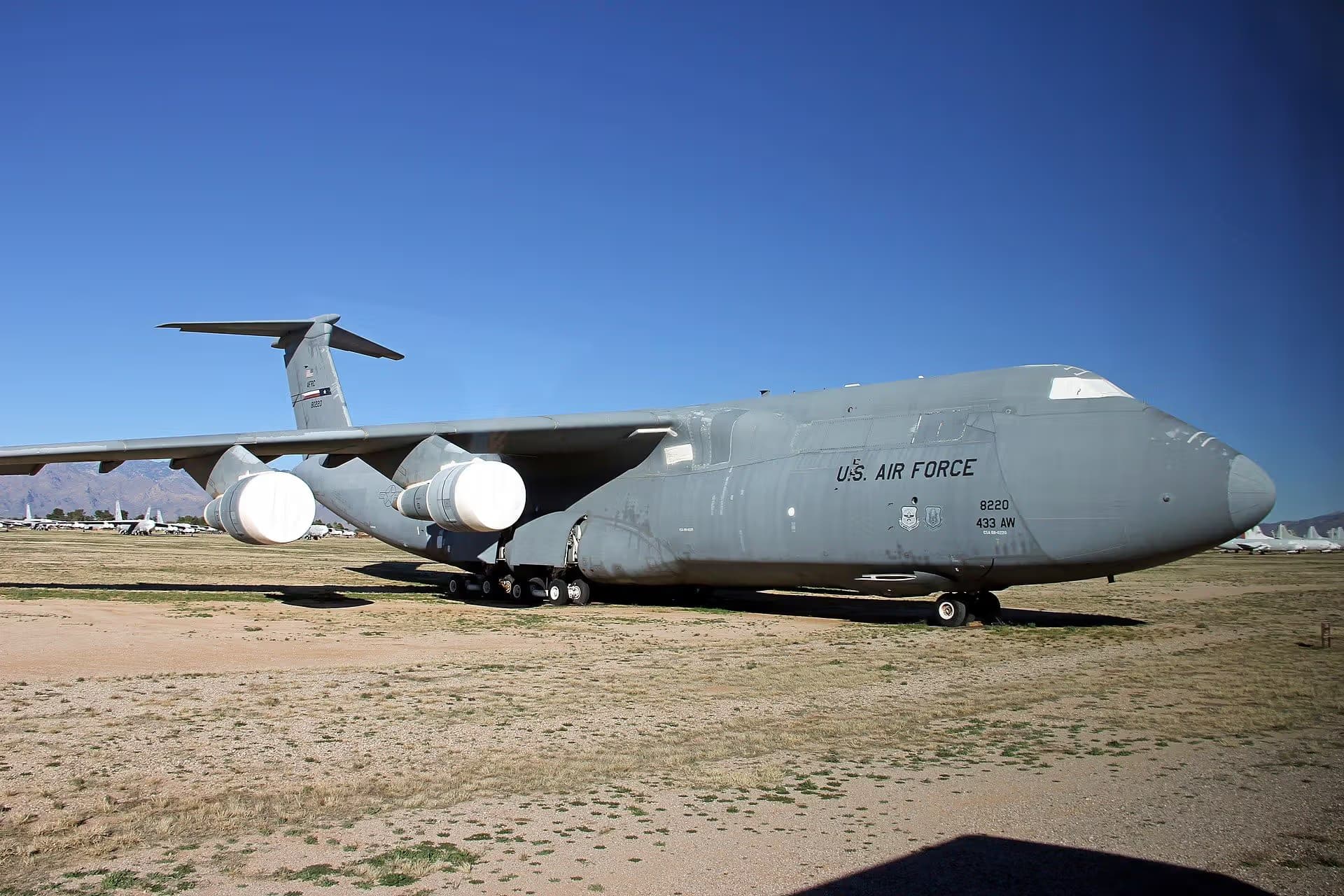 Unidentified — Lockheed
