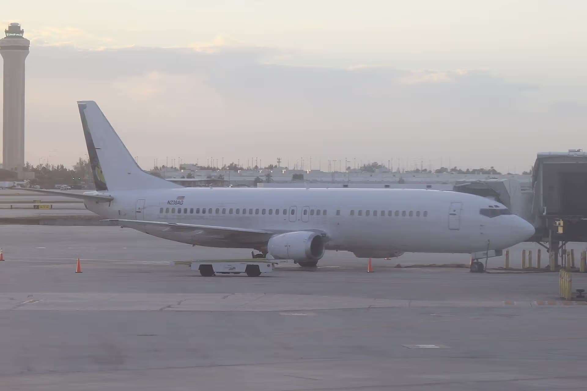 N238AG — Boeing