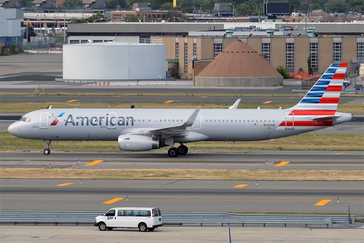 N136AN — Airbus