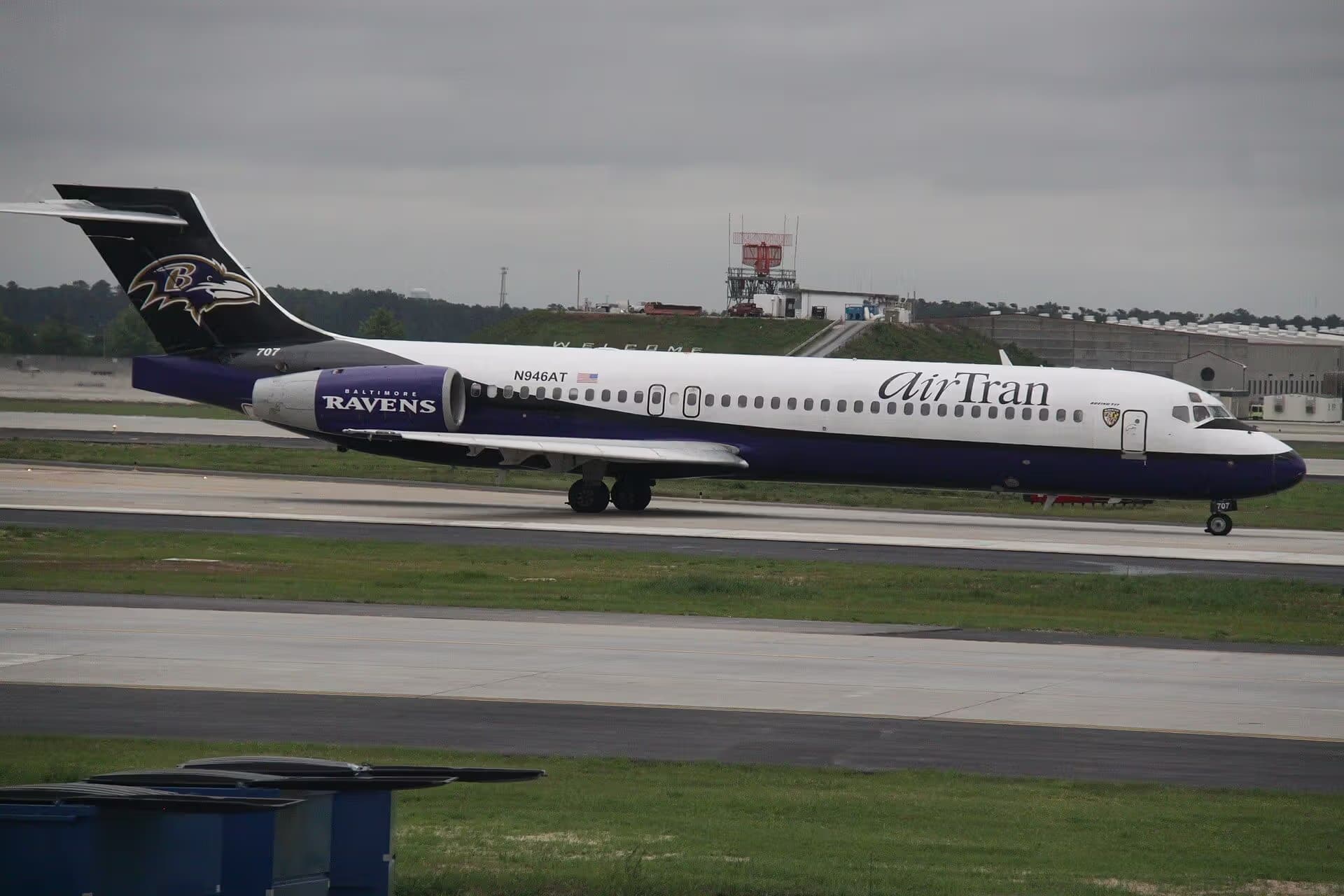 N946AT — Boeing