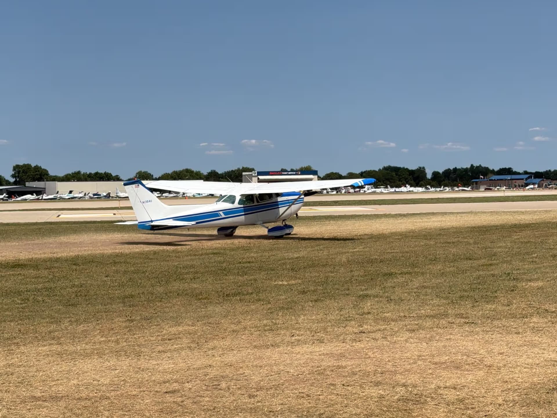 N13540 — 1973 Cessna 172M at Wittman Regional Airport