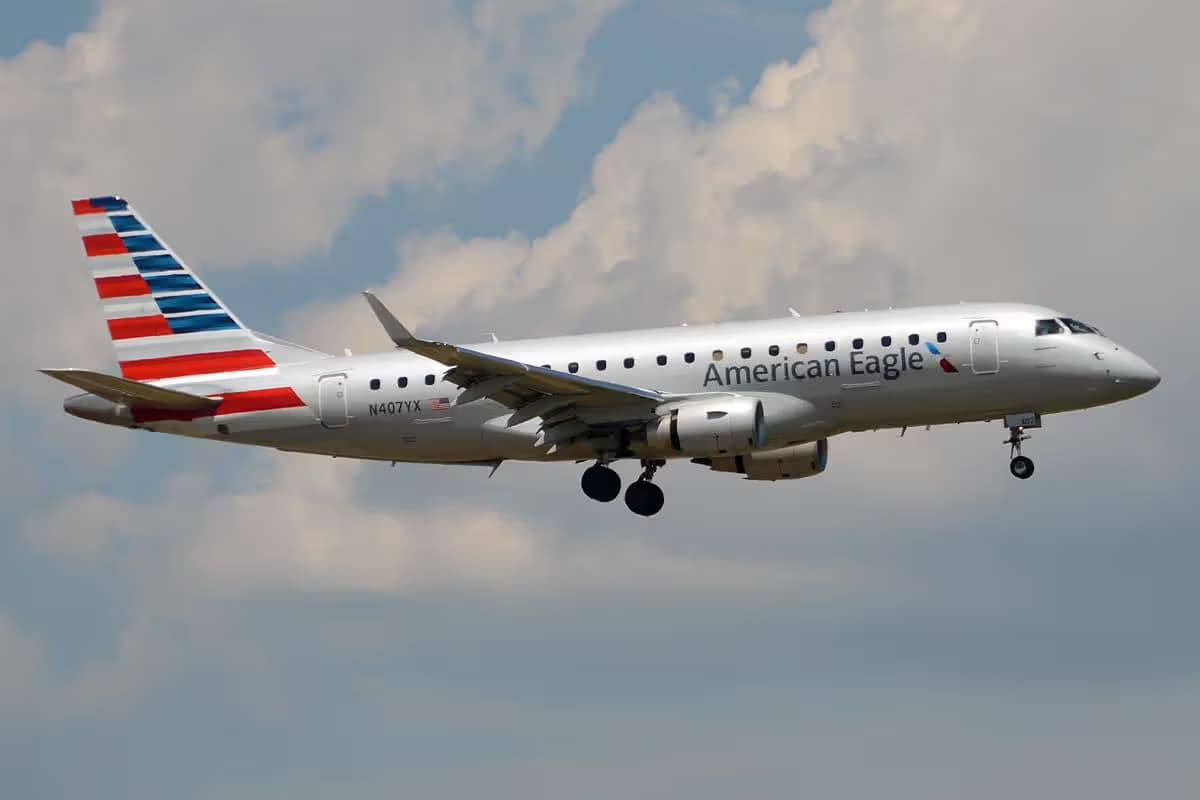 N407YX — Embraer