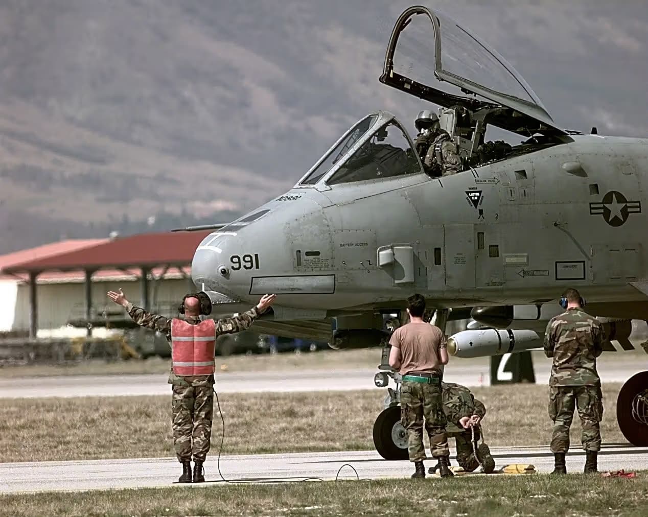 Unidentified — Aircraft