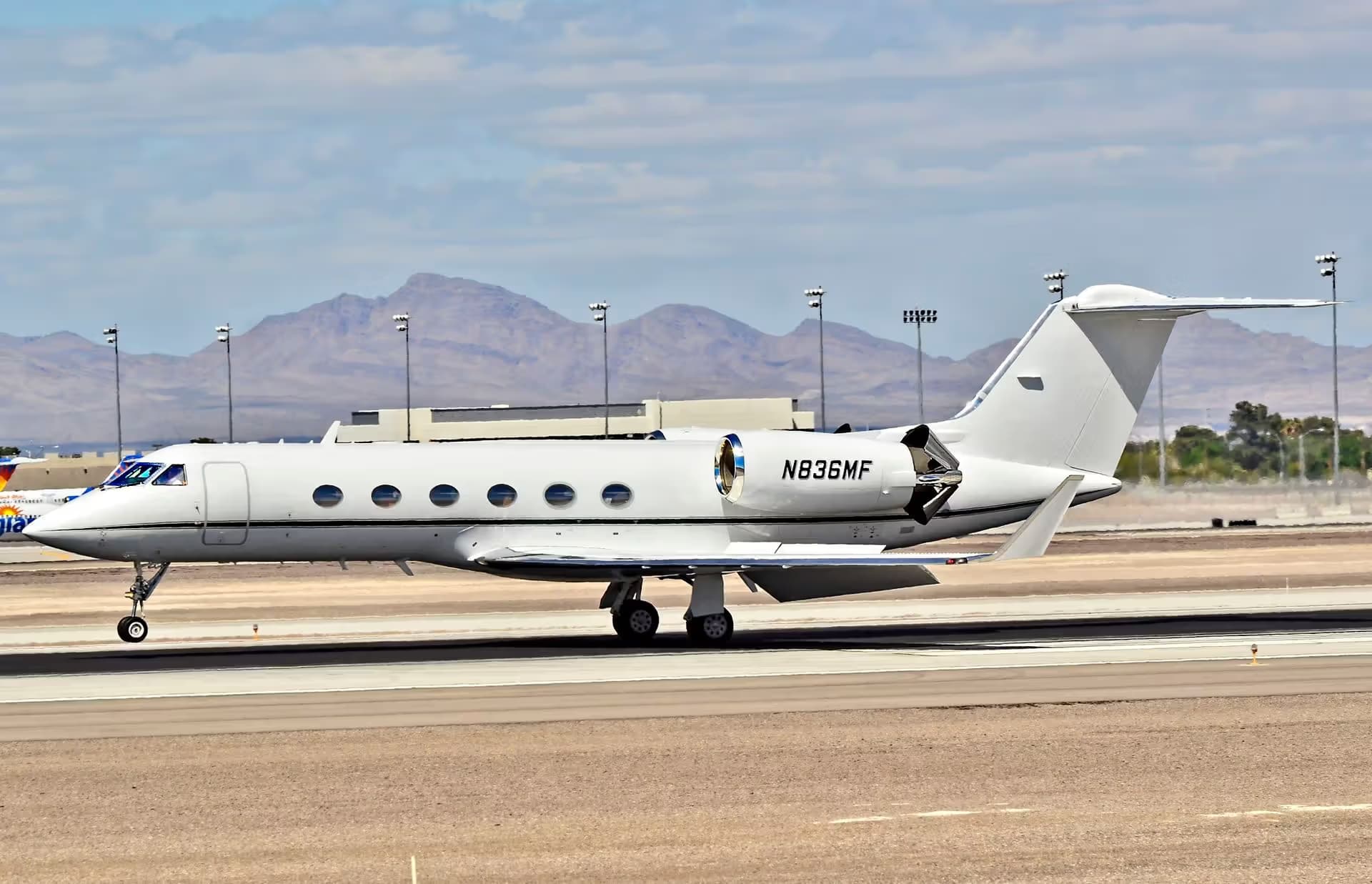 N836MF — Gulfstream