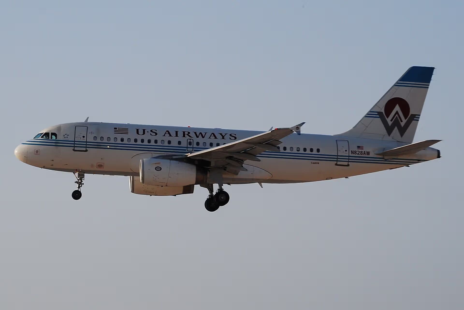 N828AW — Airbus