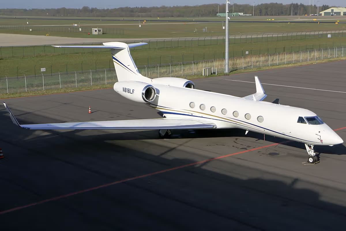 N818LF — Business jet