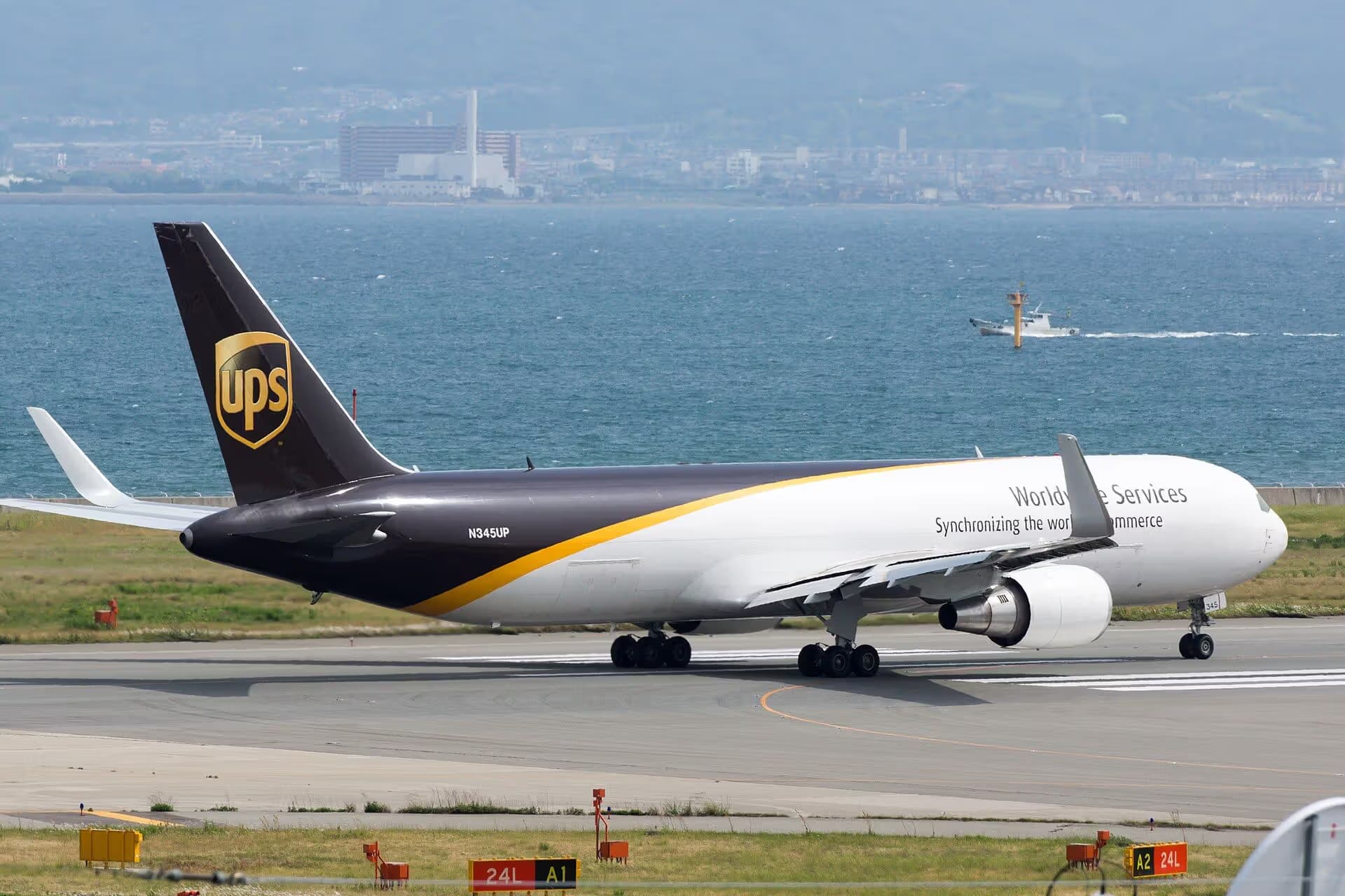 N345UP — Boeing