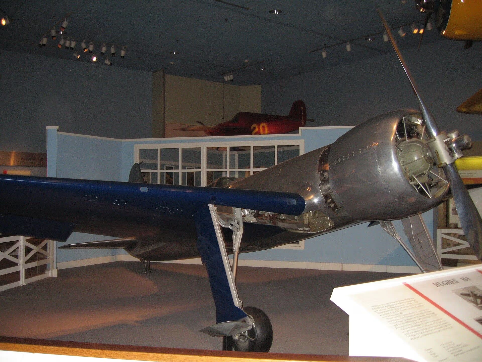 Unidentified — Single-engine aircraft
