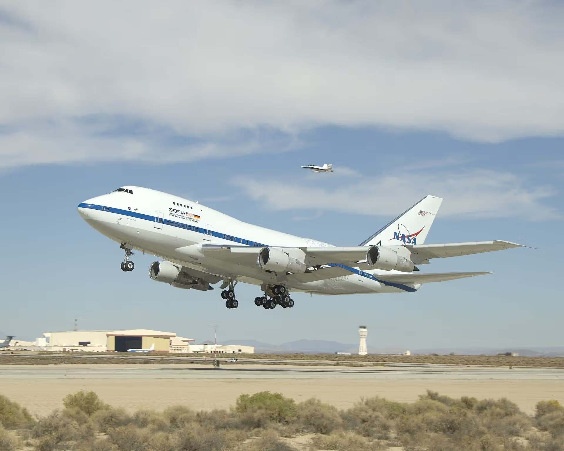 Unidentified — Aircraft