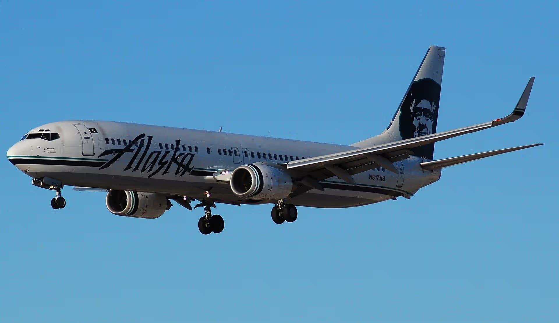 N317AS — Boeing