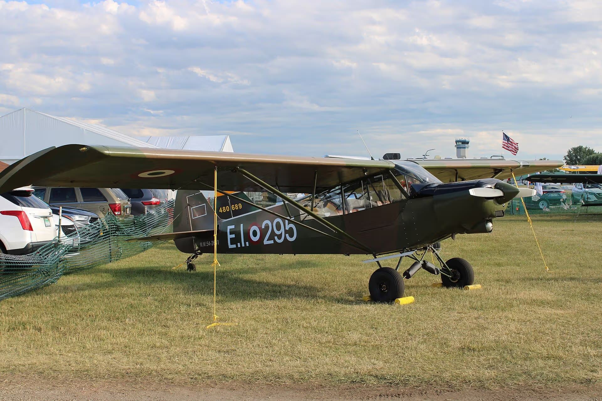 N1136 — Piper