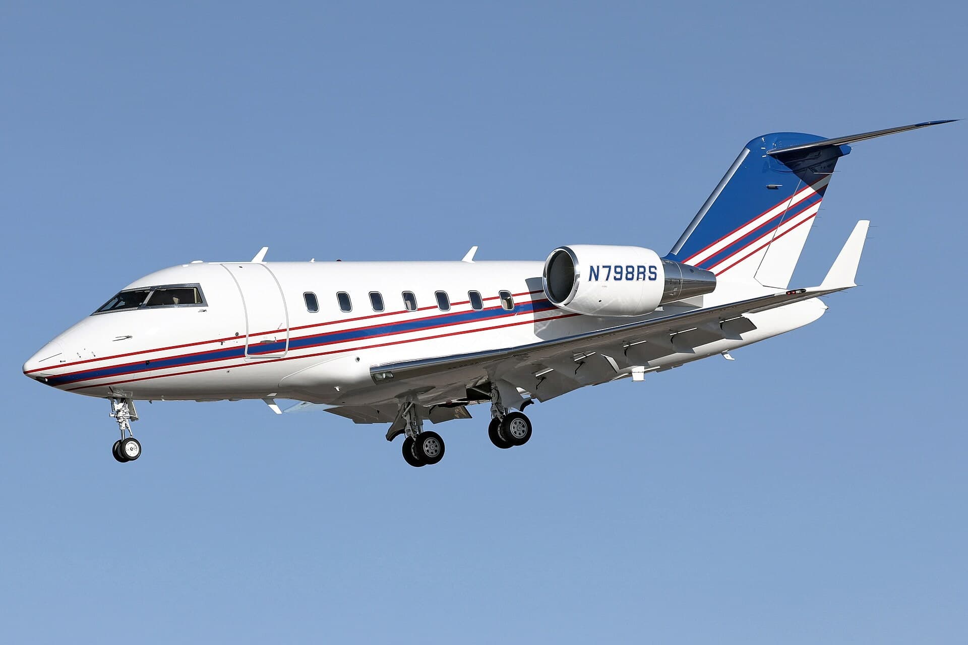 N798RS — Bombardier