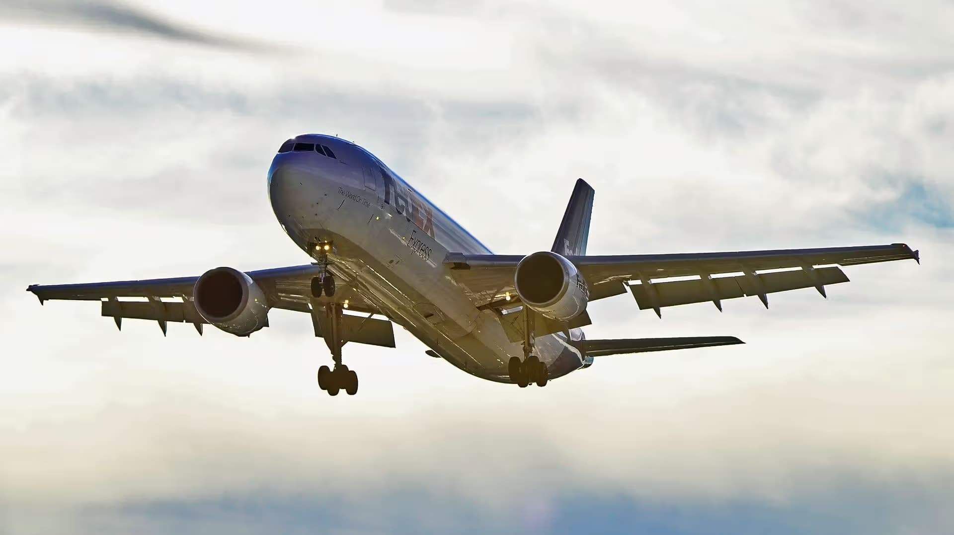 N668FE — Airbus