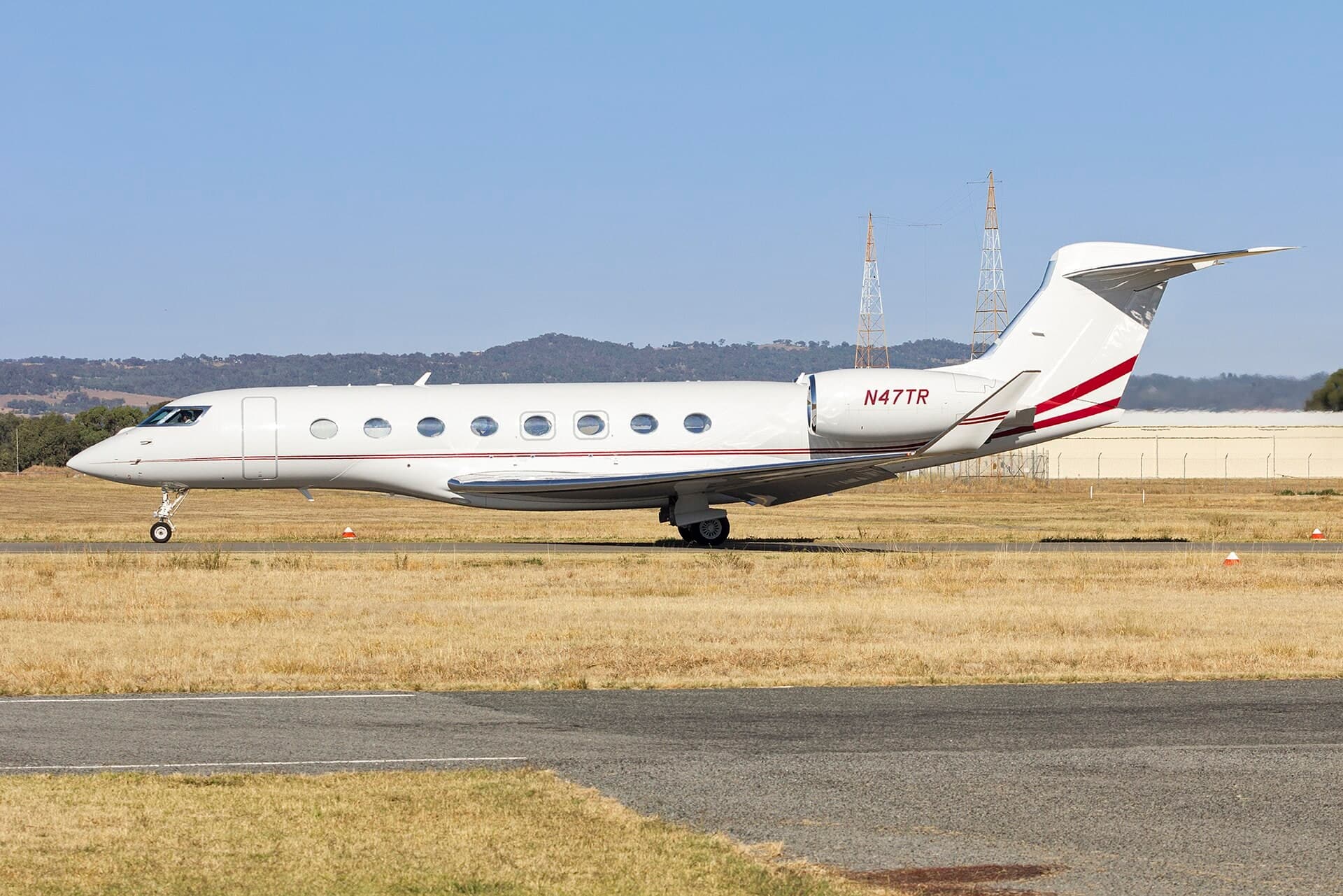 N47TR — Business jet