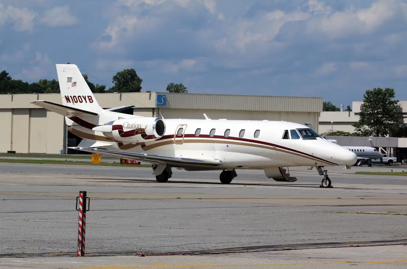 N100YB — Cessna