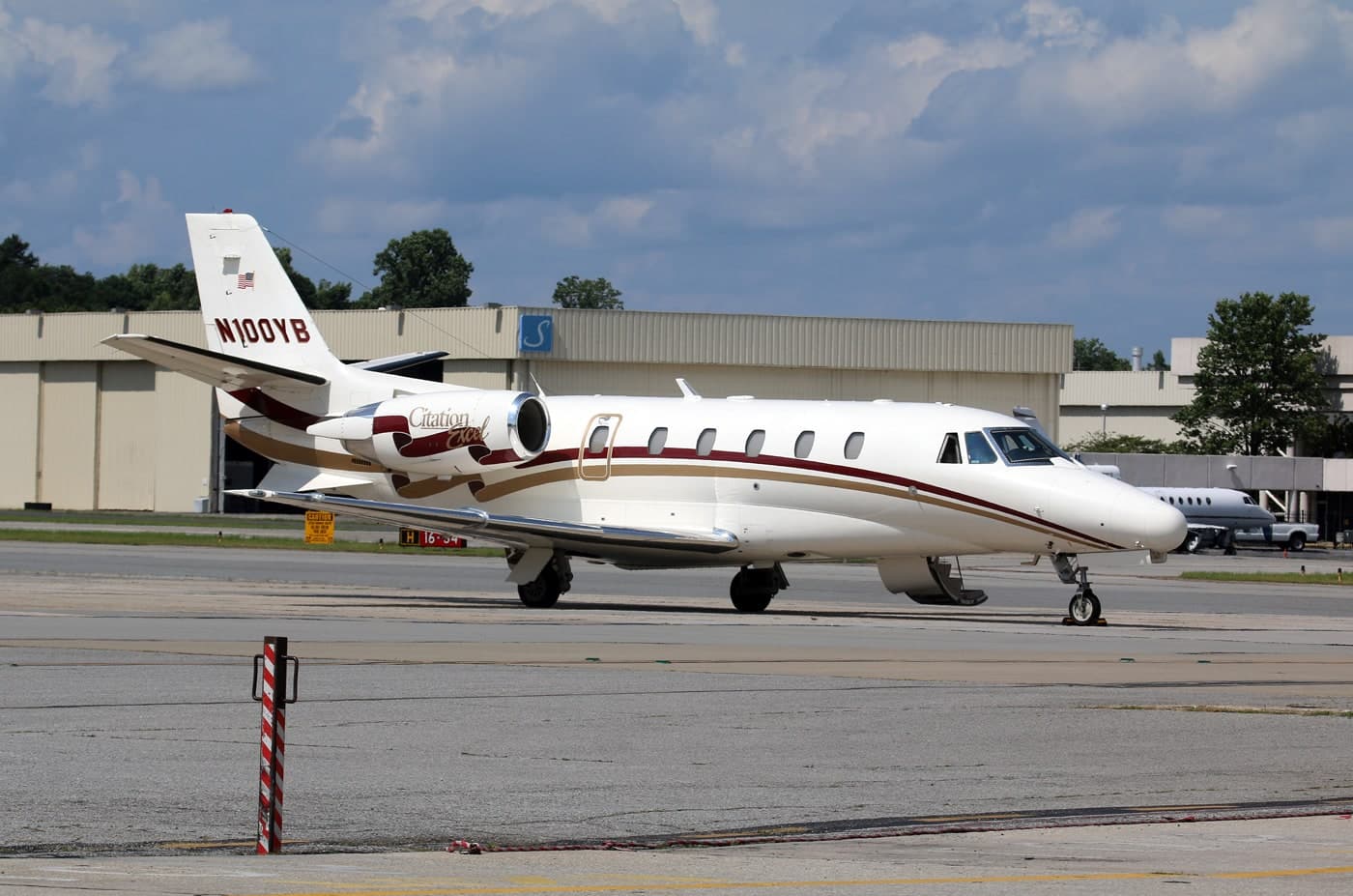 N100YB — Cessna