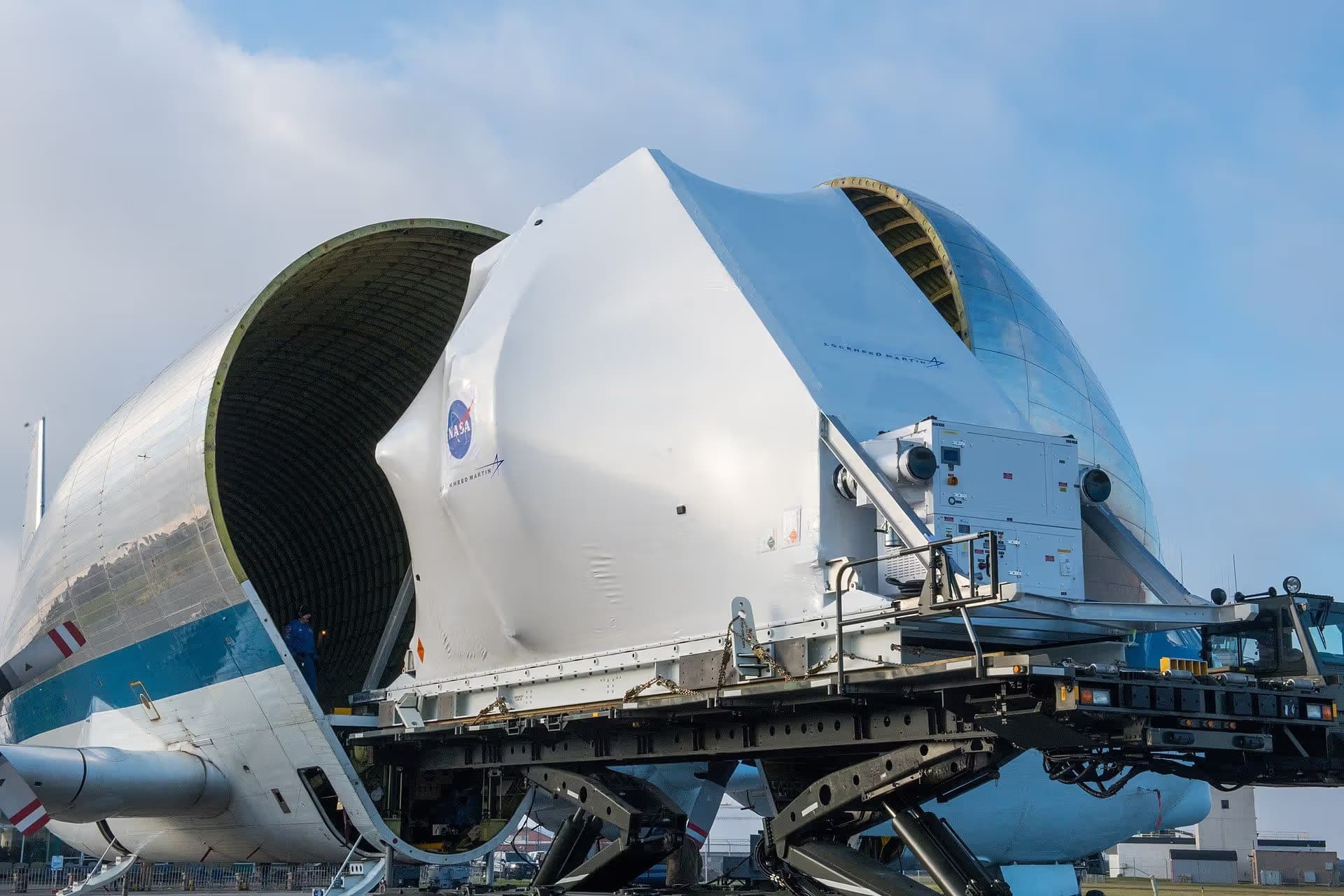 N941NA — Lockheed