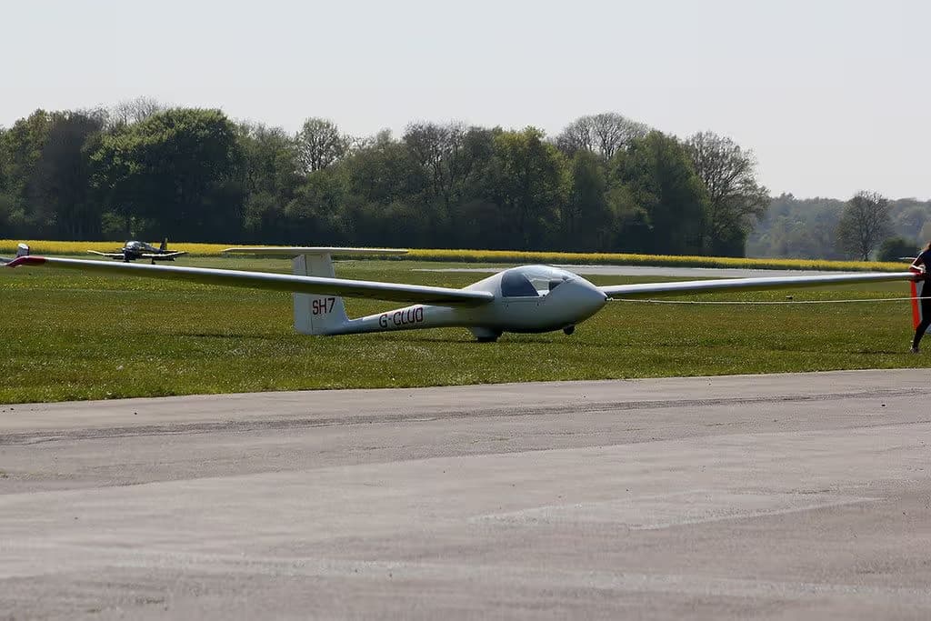 G-CLUD — Glider